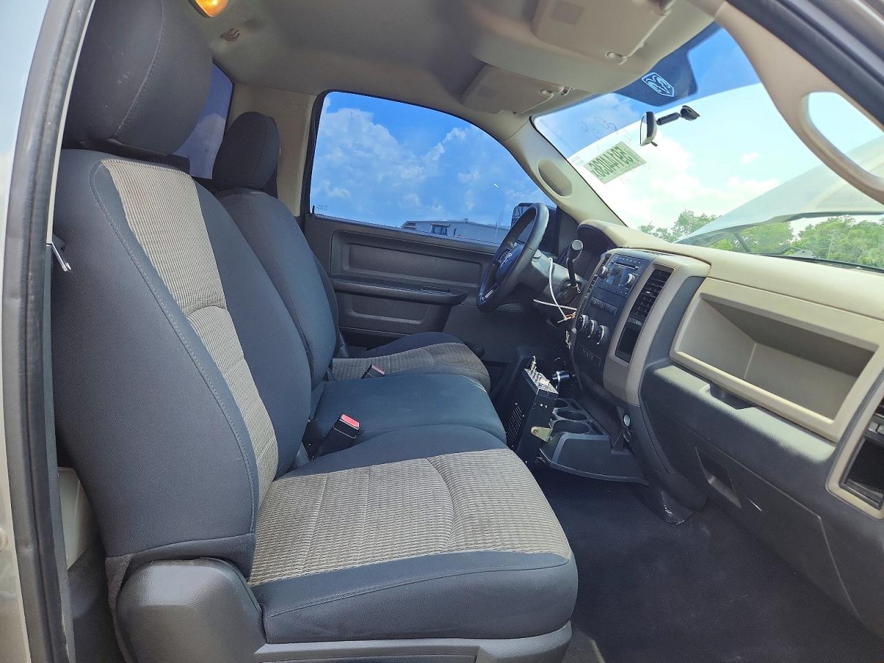 2012 Dodge Ram 1500 St Silver vin: 3C6JD6AT4CG117754