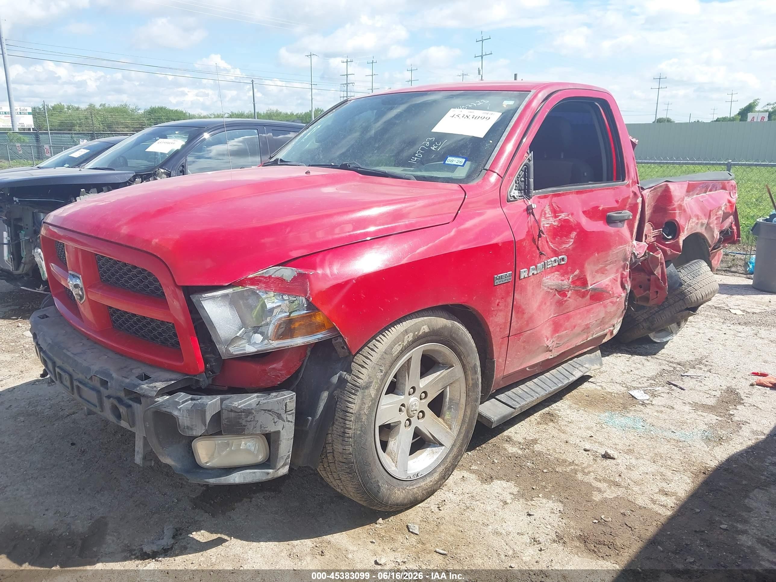 2012 Ram 1500 St Red vin: 3C6JD6AT9CG193308