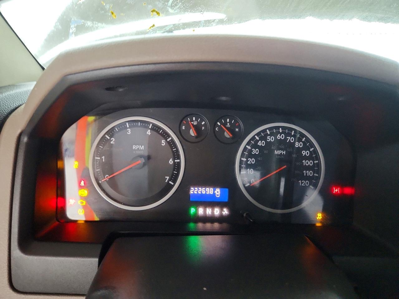 2012 Ram 1500 Tradesman, St Two Tone vin: 3C6JD6AT9CG280092