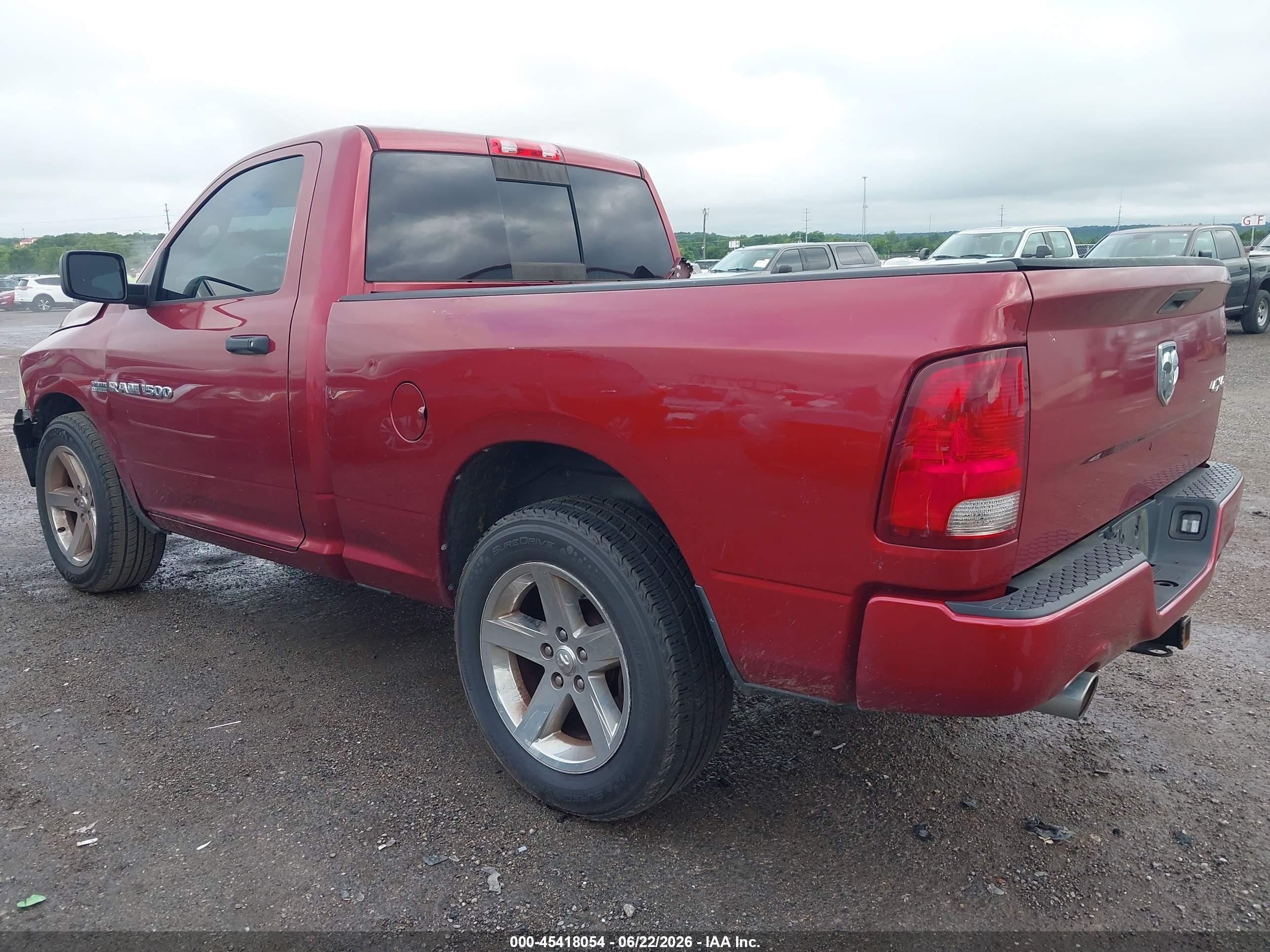 2012 Ram 1500 St Red vin: 3C6JD6ATXCG277752
