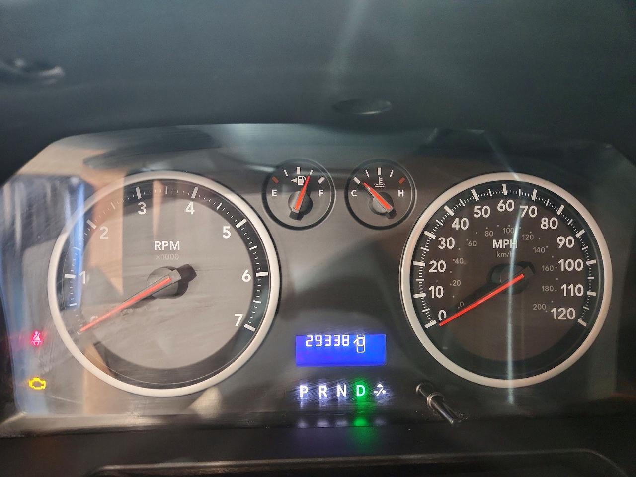2012 Dodge Ram 1500 St Белый vin: 3C6JD6DK8CG137914