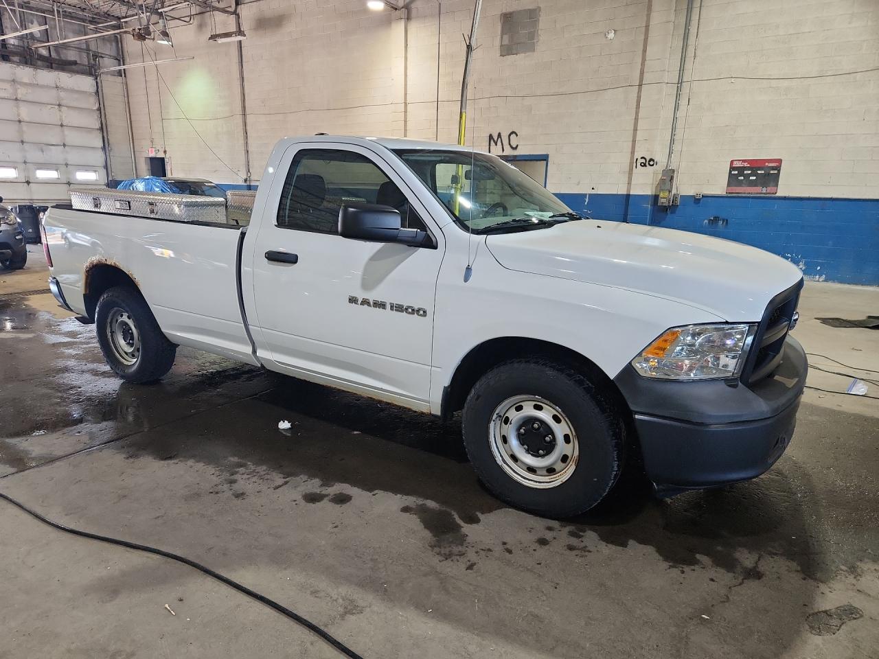 2012 Dodge Ram 1500 St Белый vin: 3C6JD6DK8CG137914 Damage: Right Rocker Panel, Rust, > 12 Inches