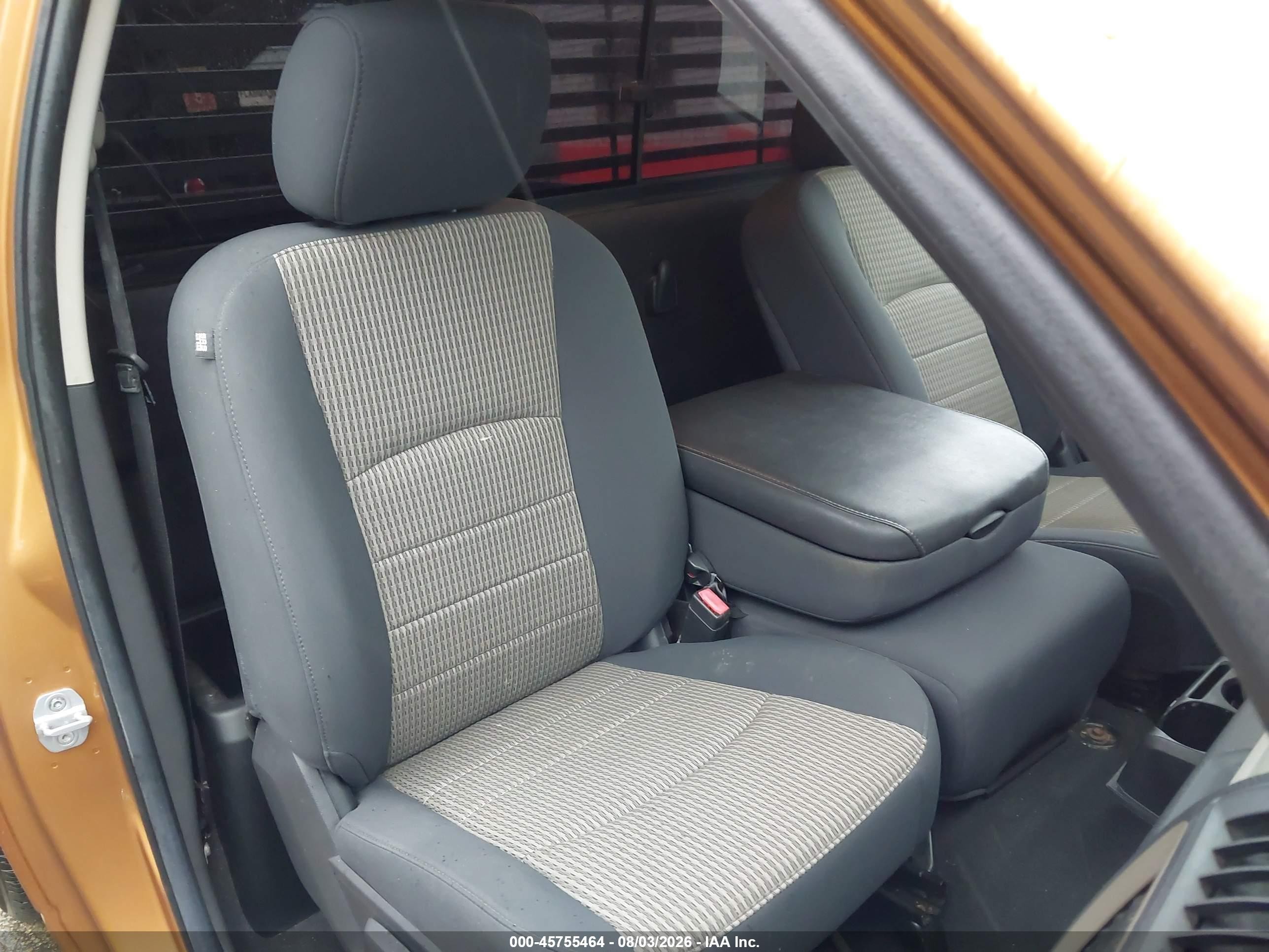 2012 Ram 1500 Express Gold vin: 3C6JD7AT3CG201733