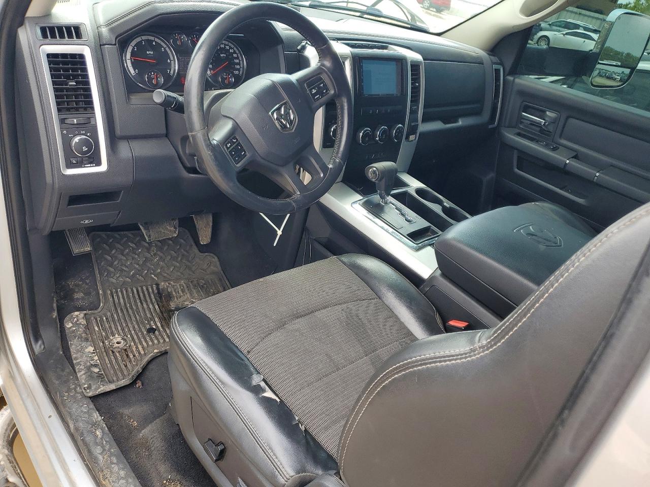 2012 Dodge Ram 1500 Sport Silver vin: 3C6JD7CT8CG101477