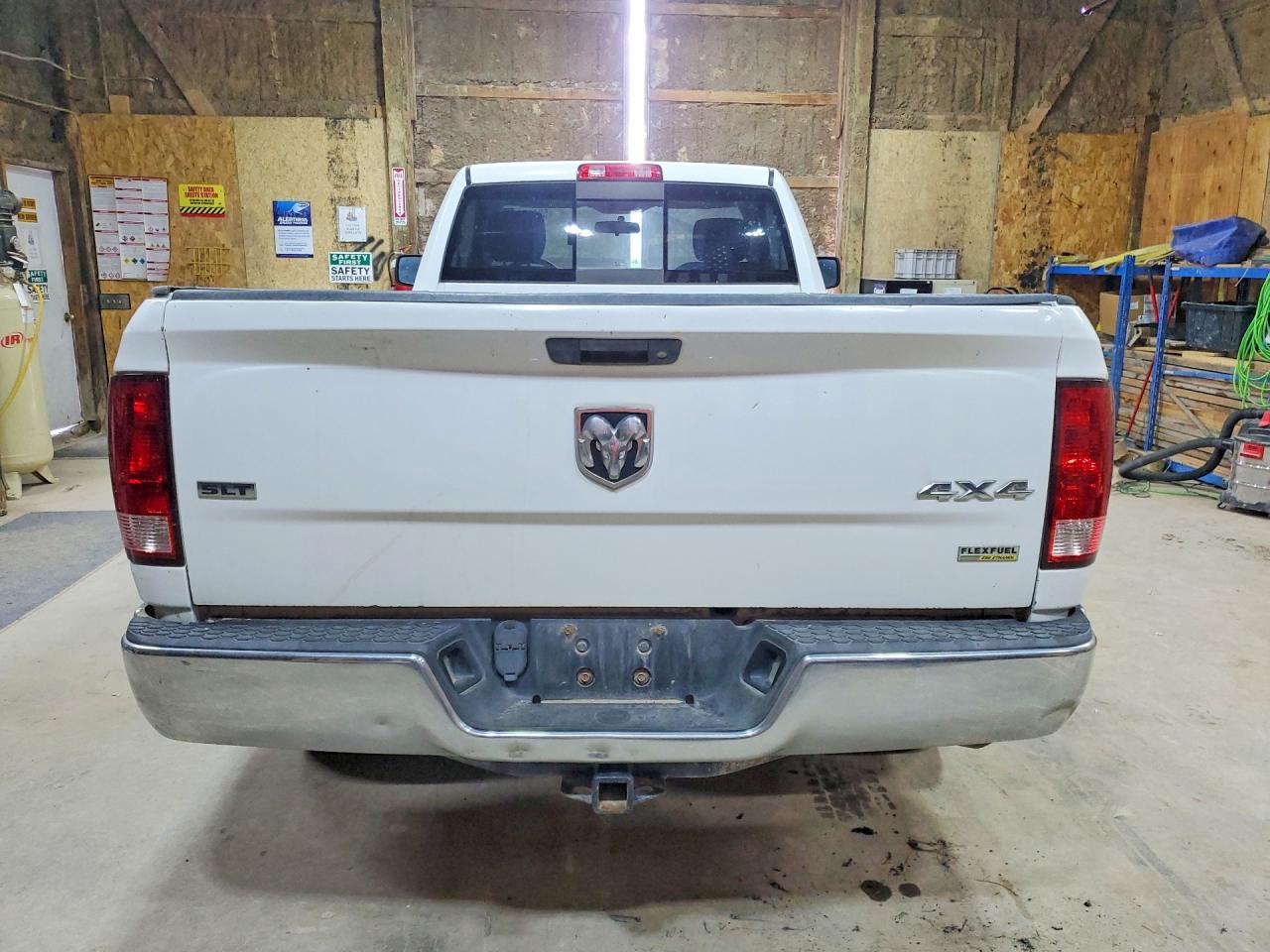 2012 Dodge Ram 1500 Slt White vin: 3C6JD7EP2CG169290