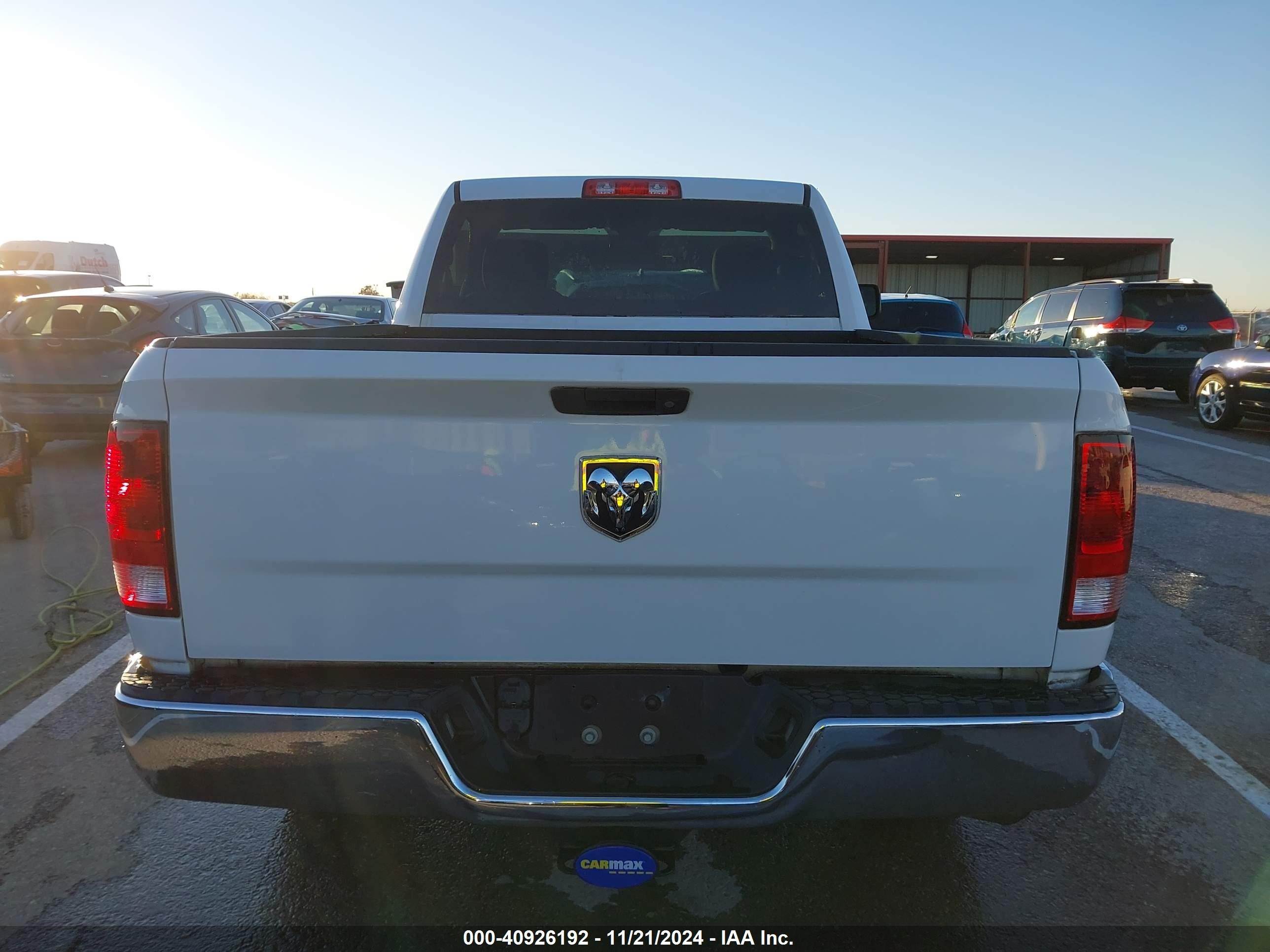 2015 Ram 1500 Tradesman White vin: 3C6JR6AG0FG522325
