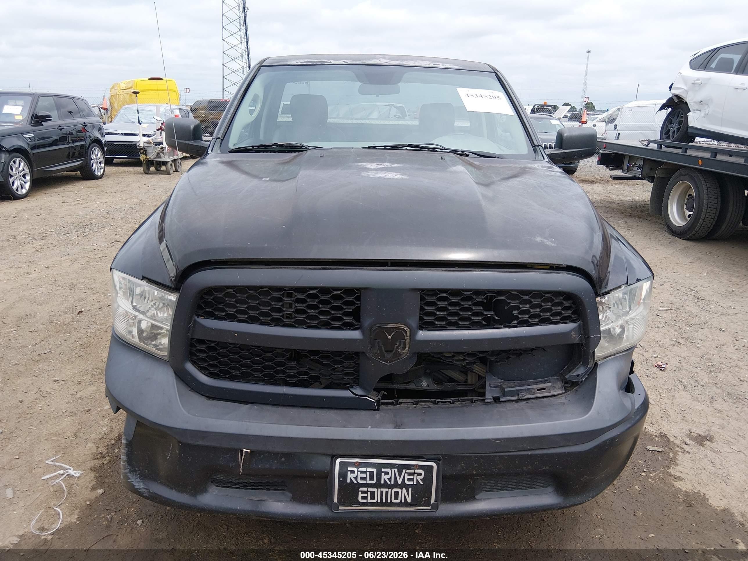 2014 Ram 1500 Tradesman Black vin: 3C6JR6AG2EG121745