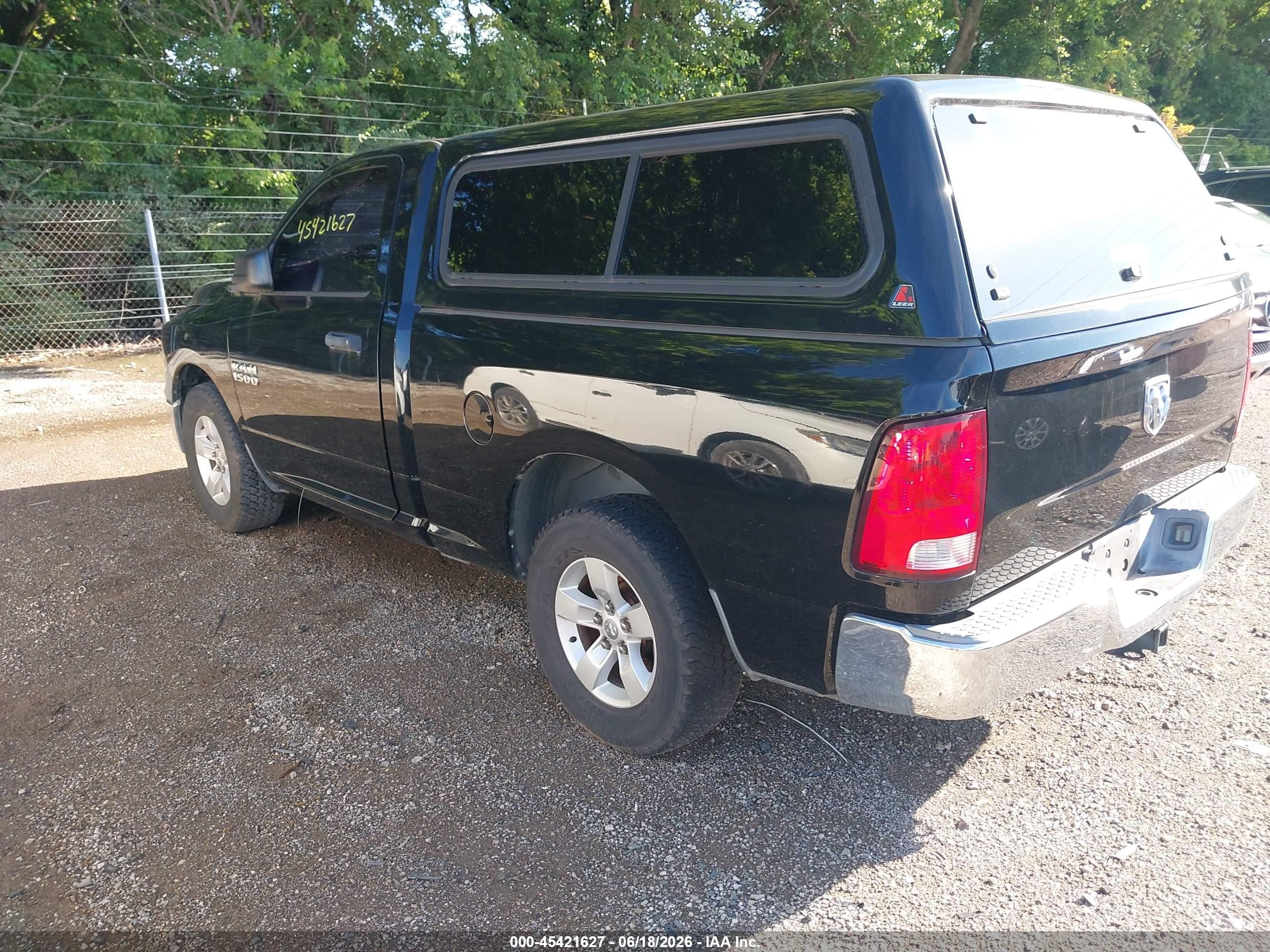 2014 Ram 1500 Tradesman Black vin: 3C6JR6AG3EG145763