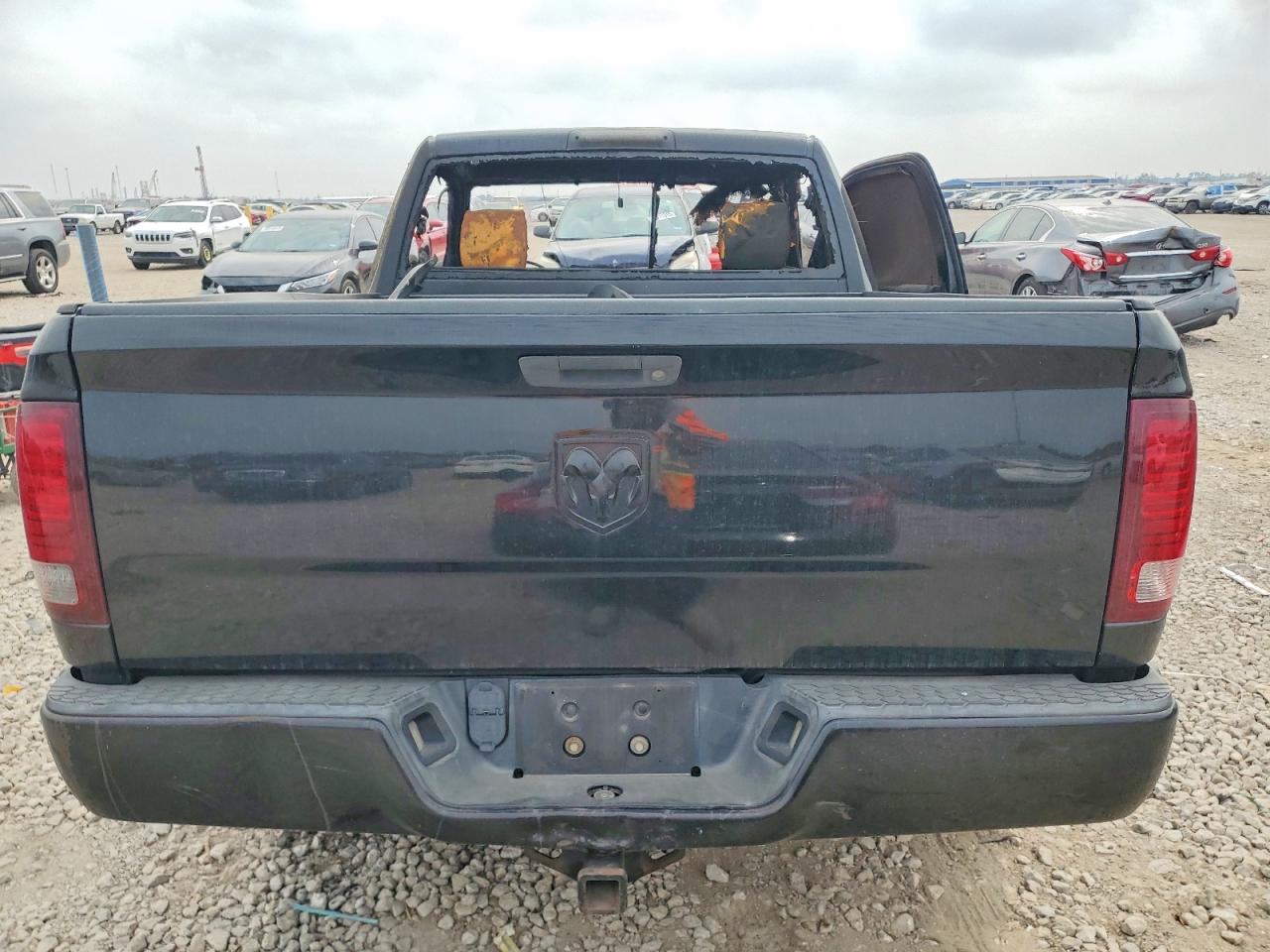 2015 Dodge Ram 1500 Black vin: 3C6JR6AG3FG589274