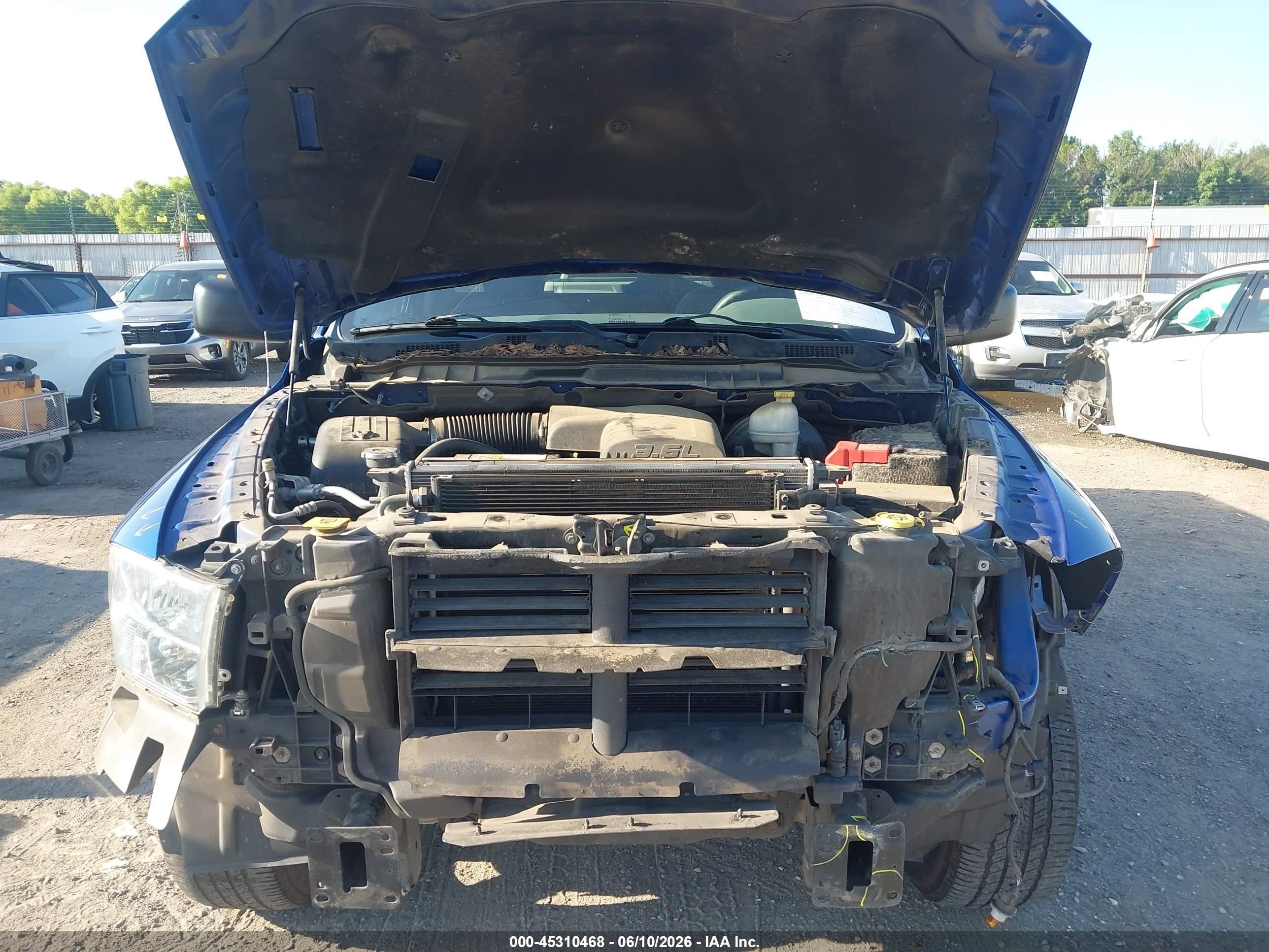 2014 Ram 1500 Express Blue vin: 3C6JR6AG5EG324516