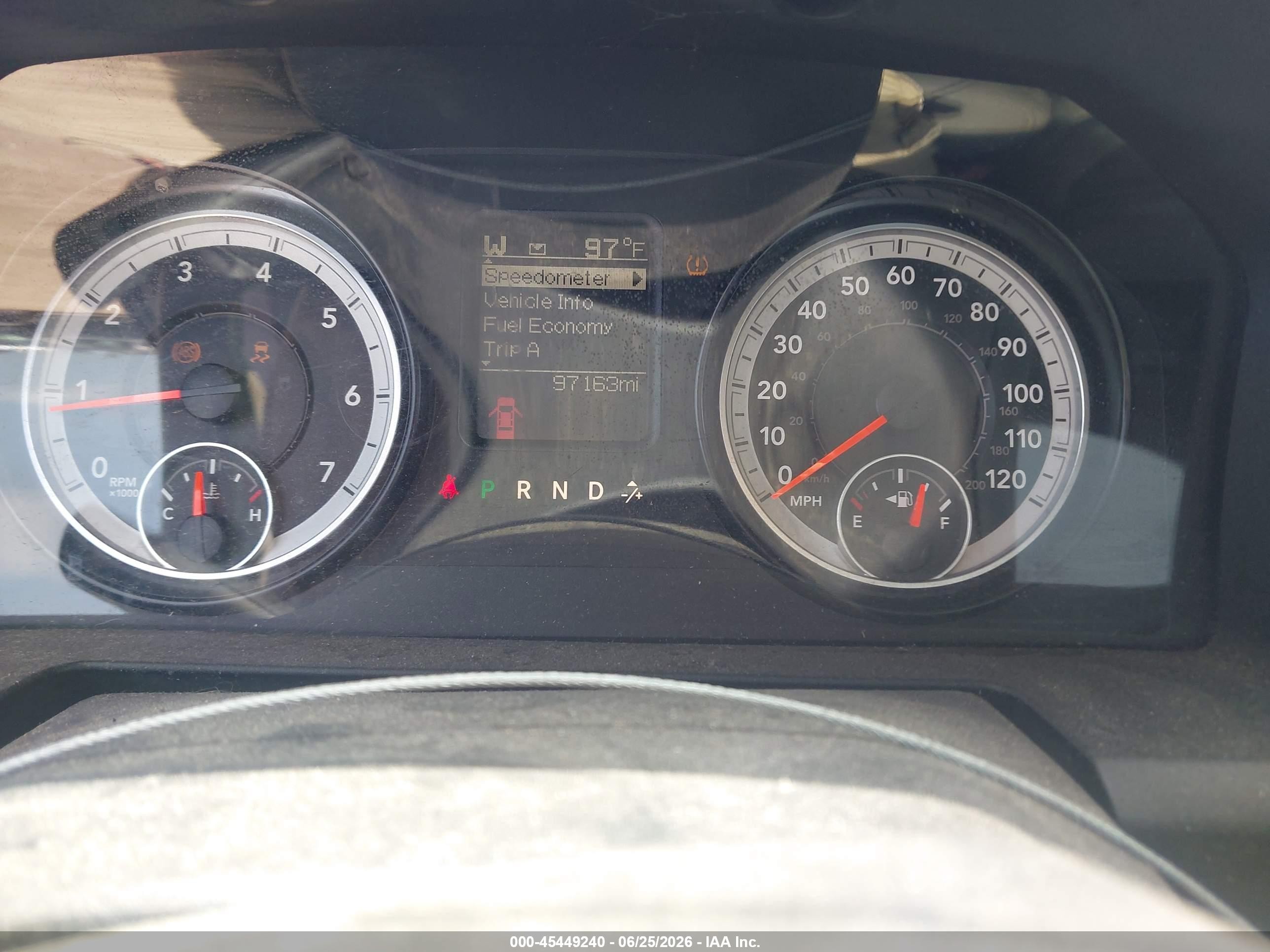 2015 Ram 1500 Express Черный vin: 3C6JR6AG5FG683253