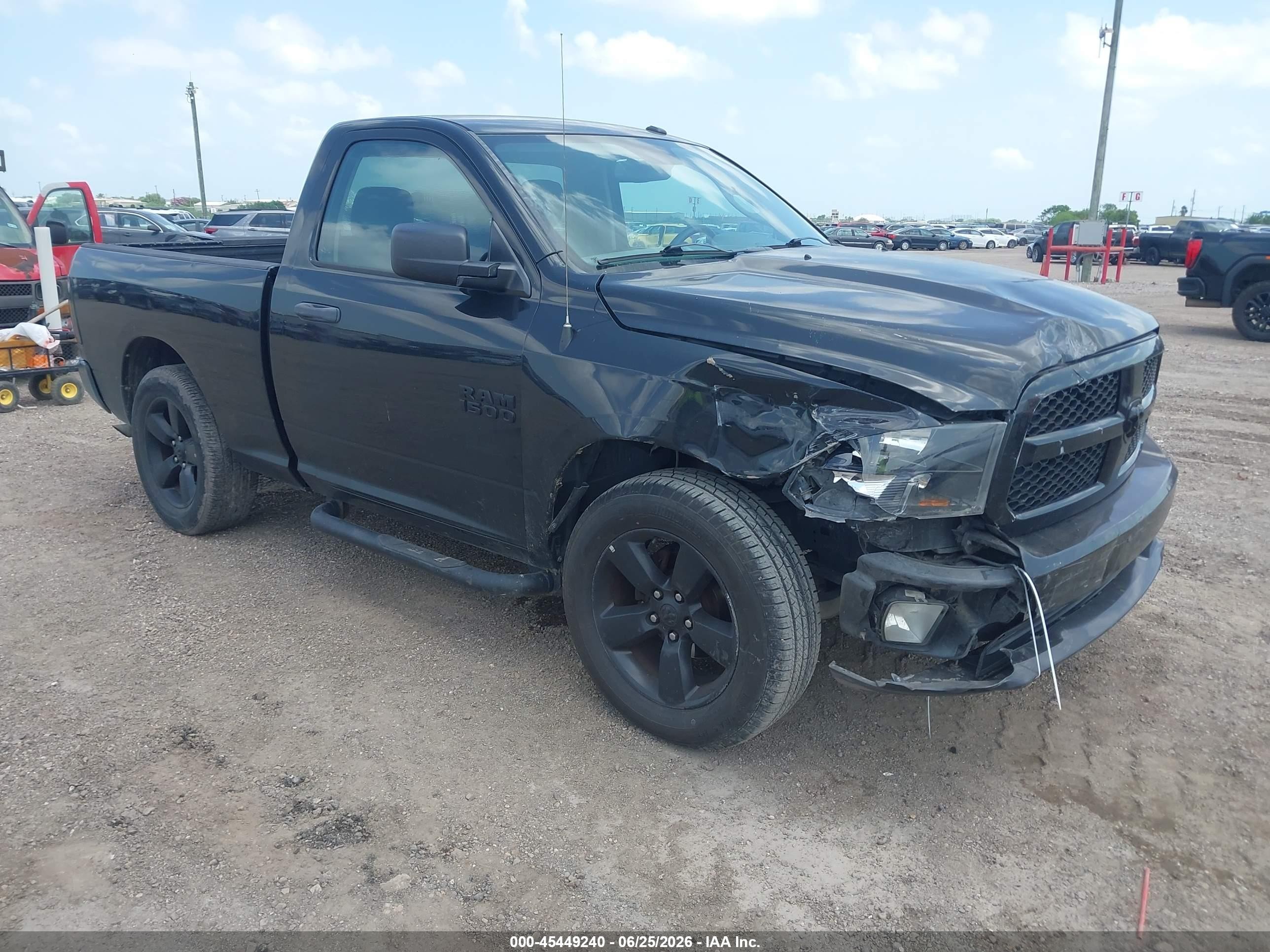 2015 Ram 1500 Express Черный vin: 3C6JR6AG5FG683253