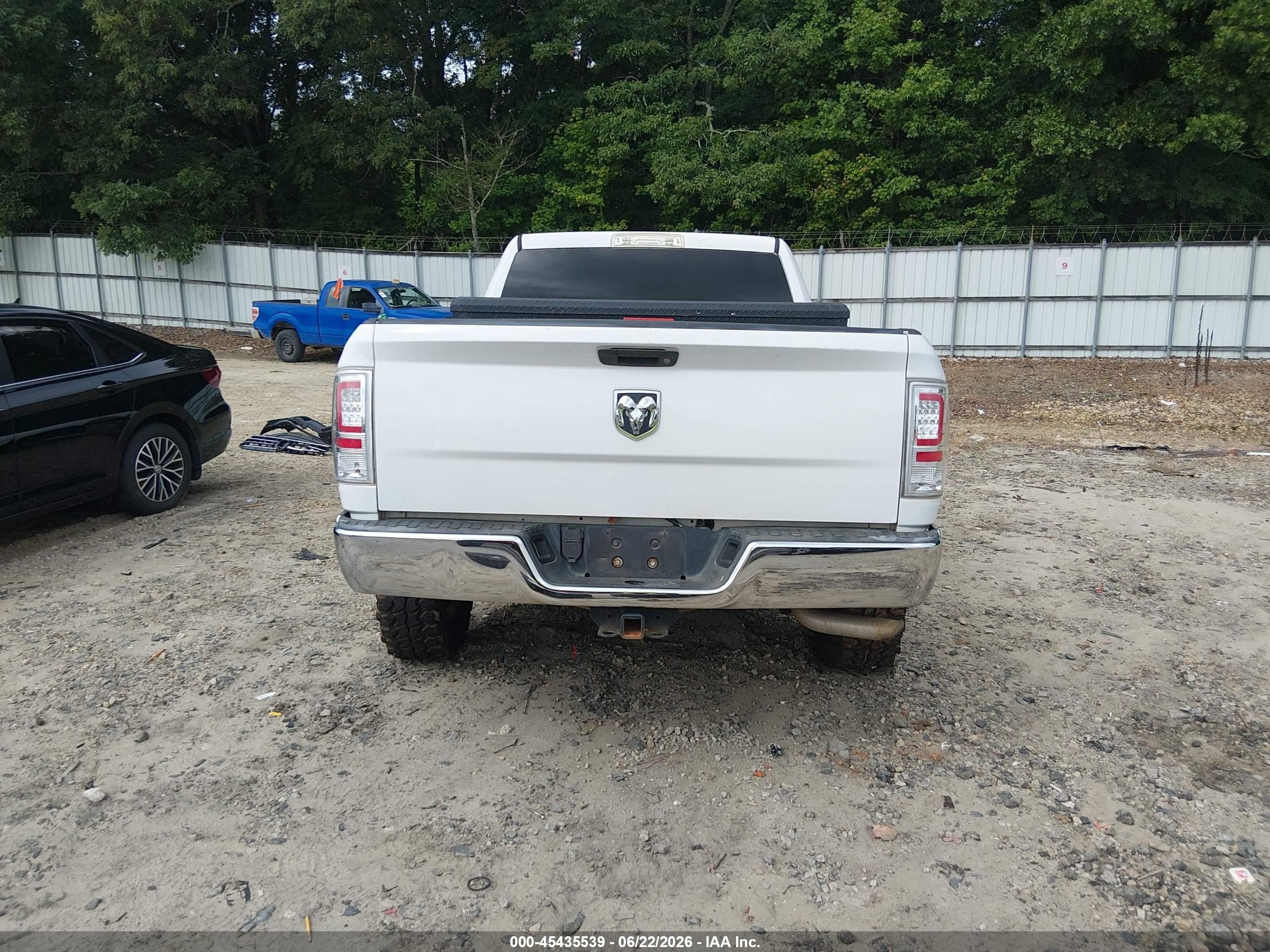 2013 Ram 1500 Tradesman Белый vin: 3C6JR6AG6DG538803