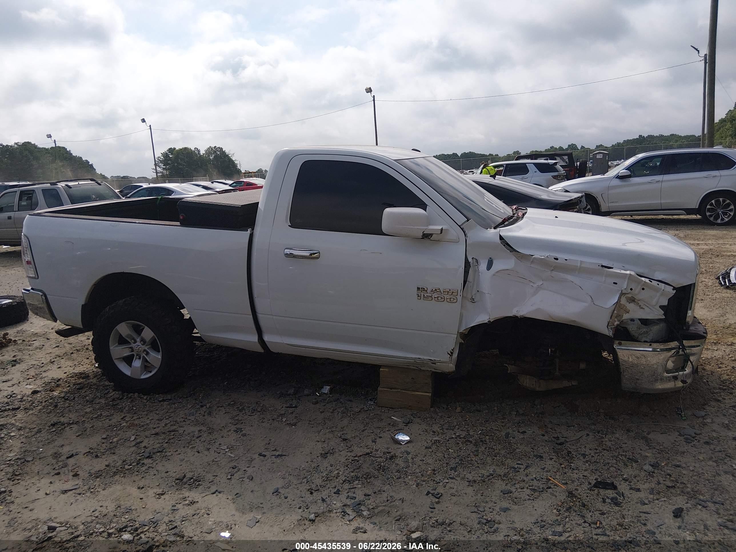 2013 Ram 1500 Tradesman Белый vin: 3C6JR6AG6DG538803