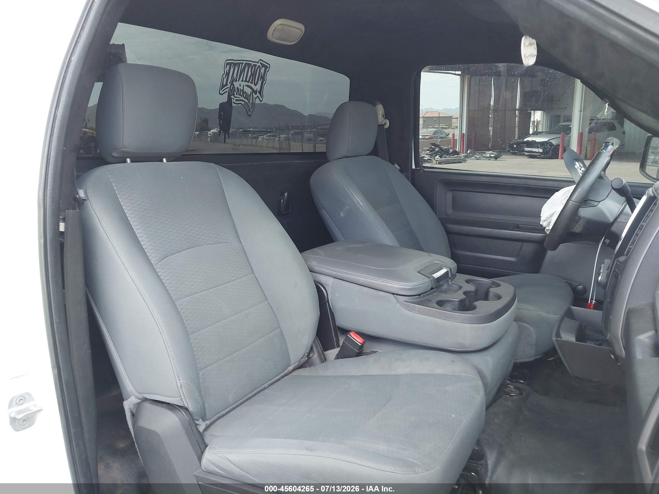 2013 Ram 1500 Tradesman Белый vin: 3C6JR6AP0DG552695