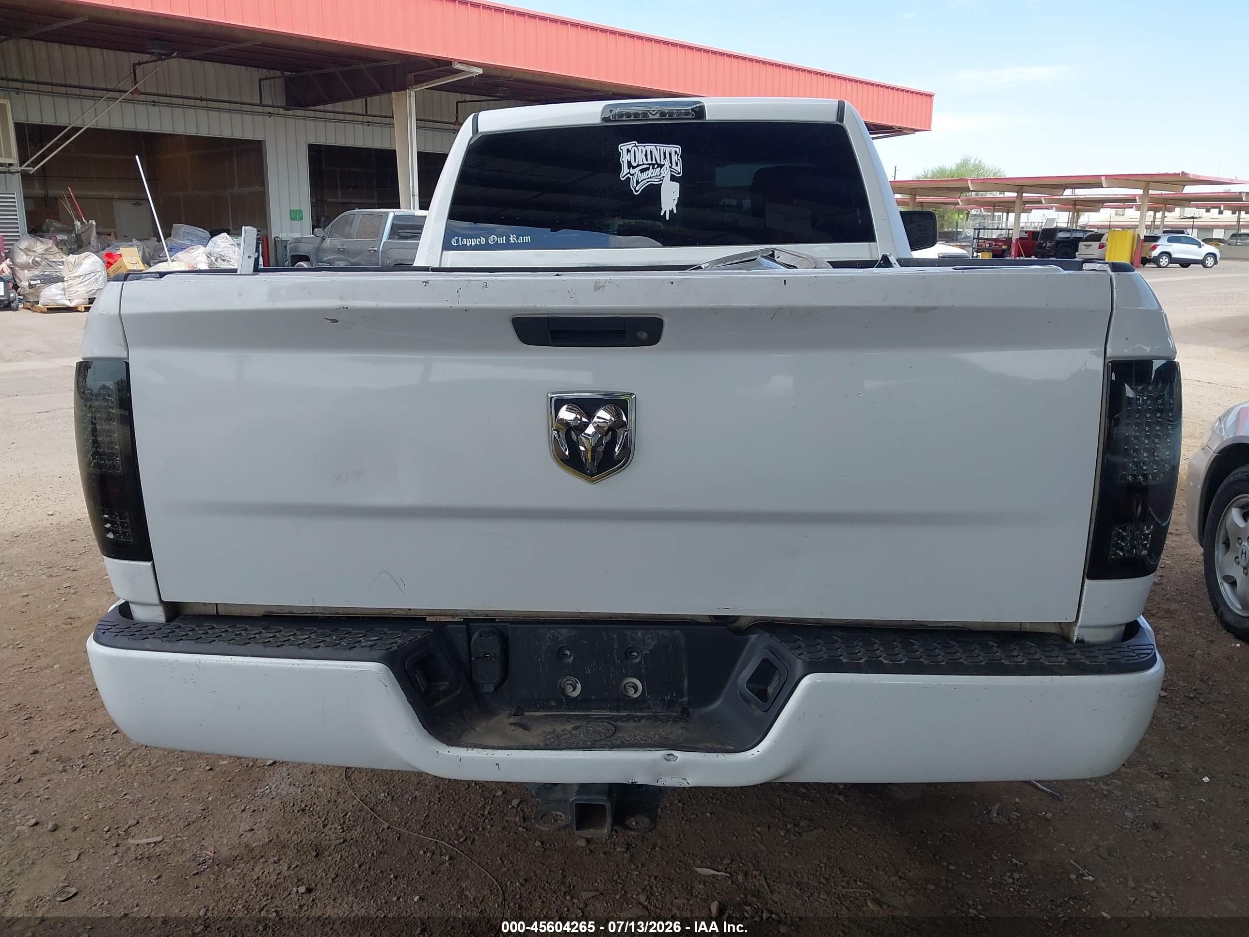 2013 Ram 1500 Tradesman Белый vin: 3C6JR6AP0DG552695