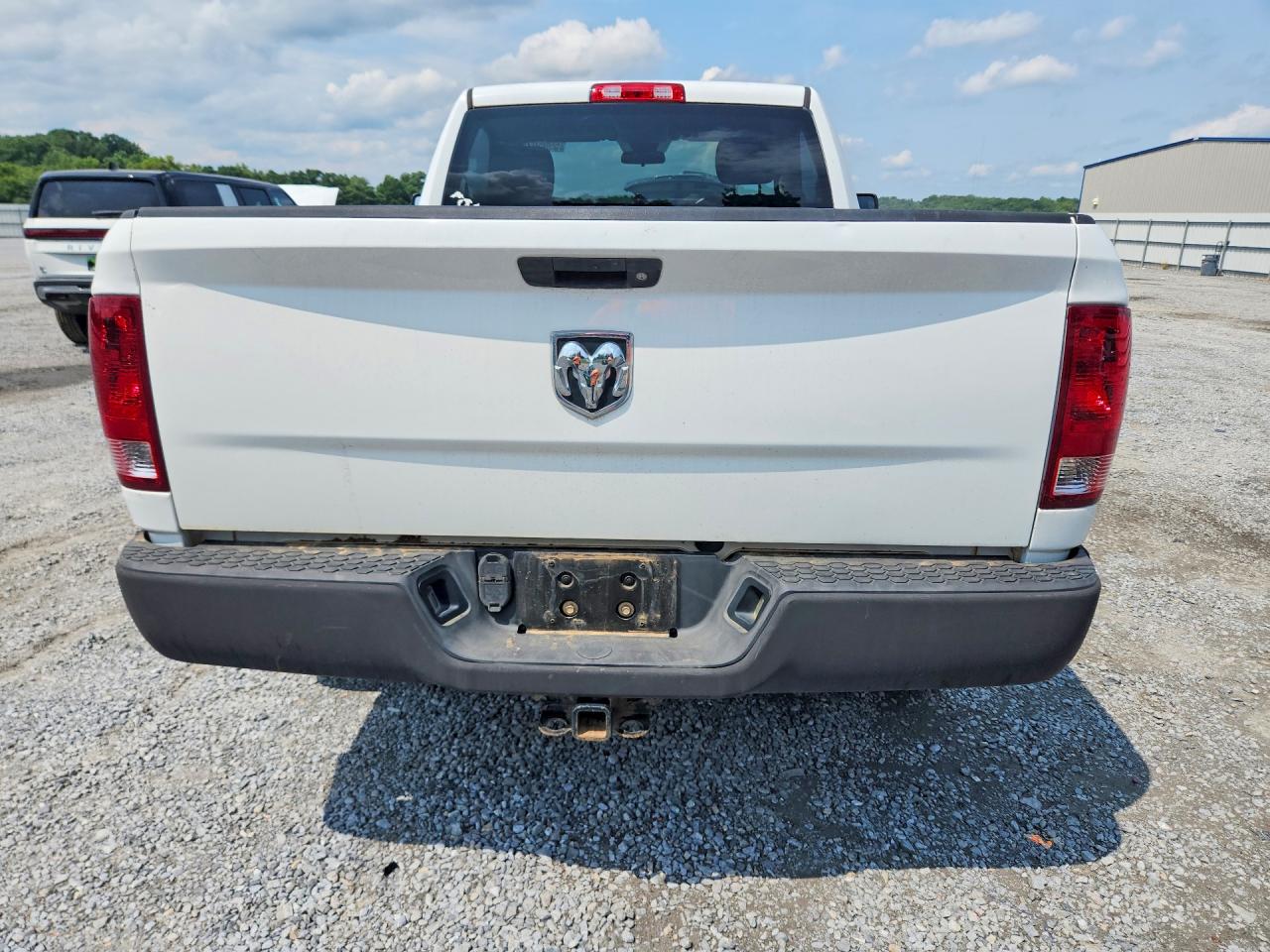 2013 Ram 1500 St White vin: 3C6JR6AP7DG522495