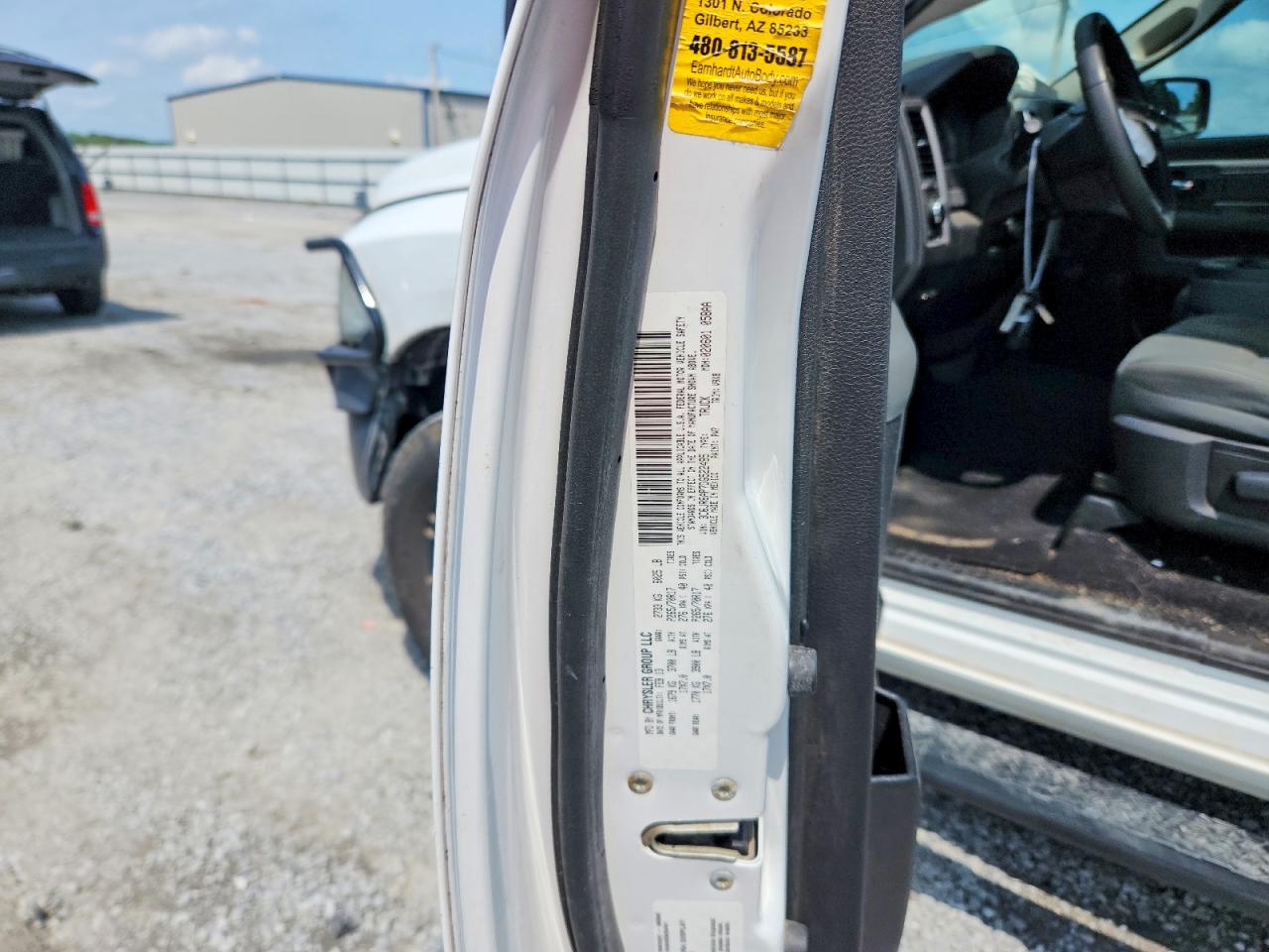 2013 Ram 1500 St White vin: 3C6JR6AP7DG522495