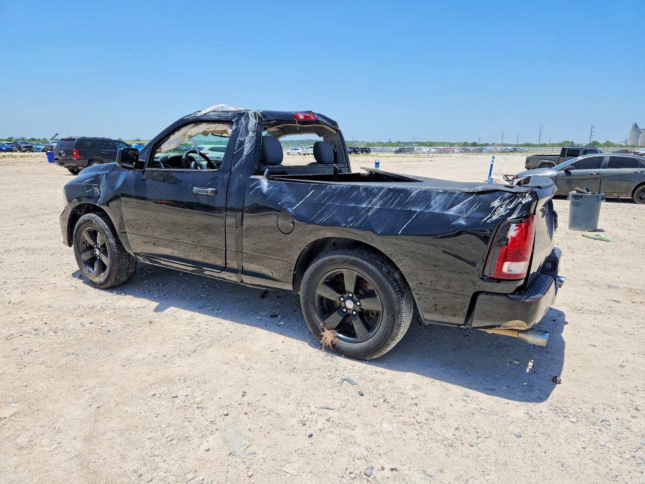 2014 Ram 1500 St Black vin: 3C6JR6AT0EG250922