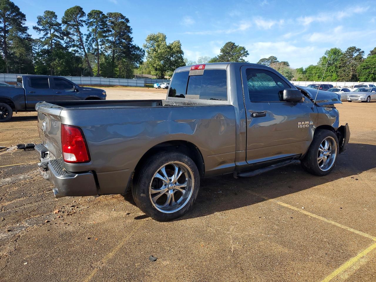2013 Ram 1500 St Gray vin: 3C6JR6AT1DG505950
