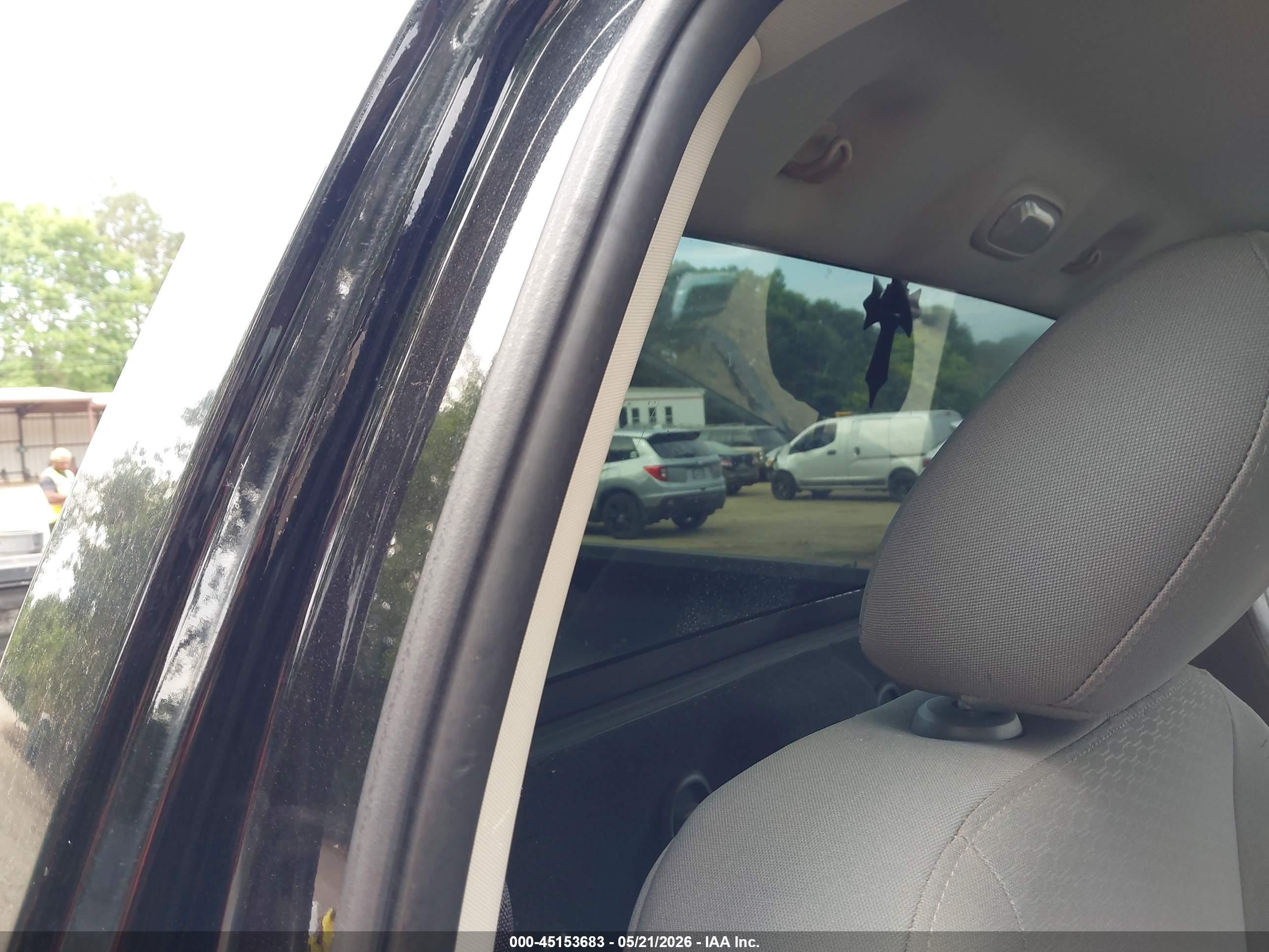 2014 Ram 1500 Express Black vin: 3C6JR6AT1EG282651