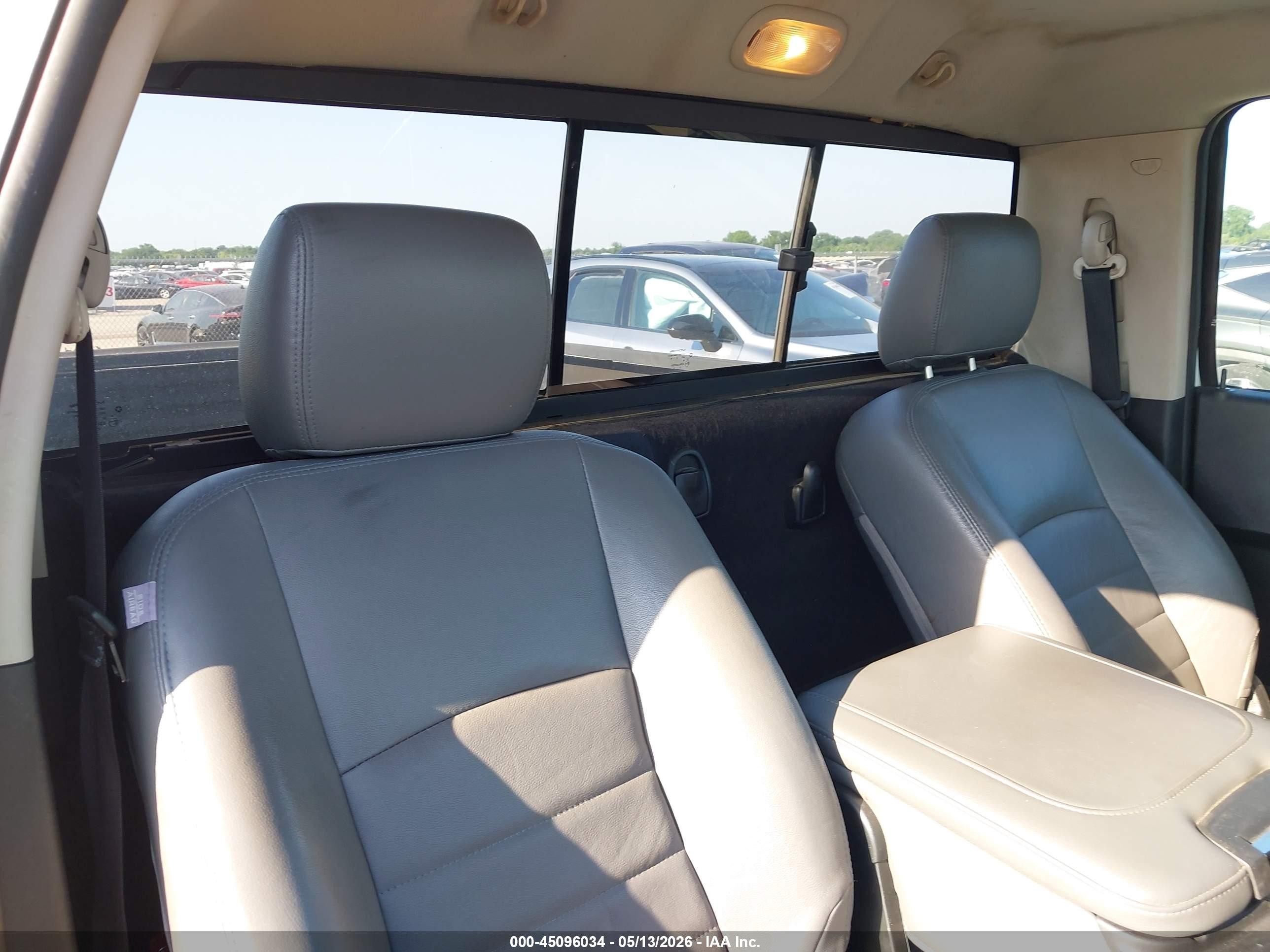 2013 Ram 1500 Express White vin: 3C6JR6AT2DG504693