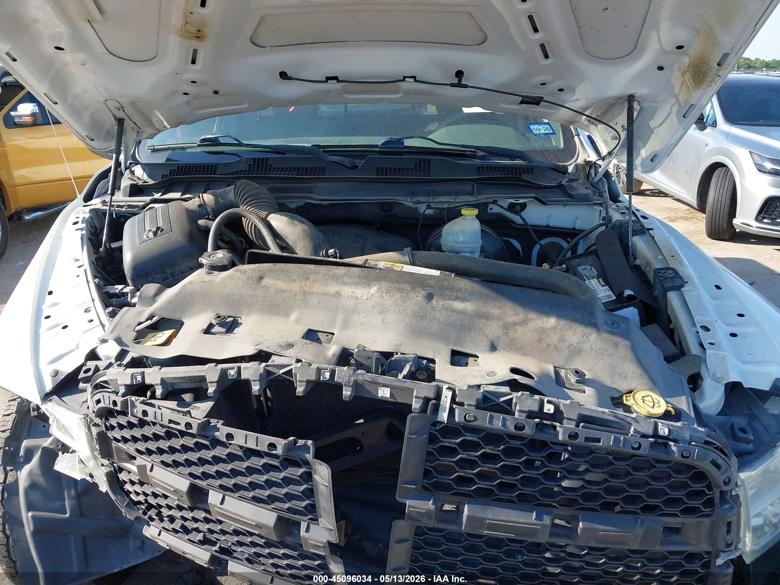 2013 Ram 1500 Express White vin: 3C6JR6AT2DG504693