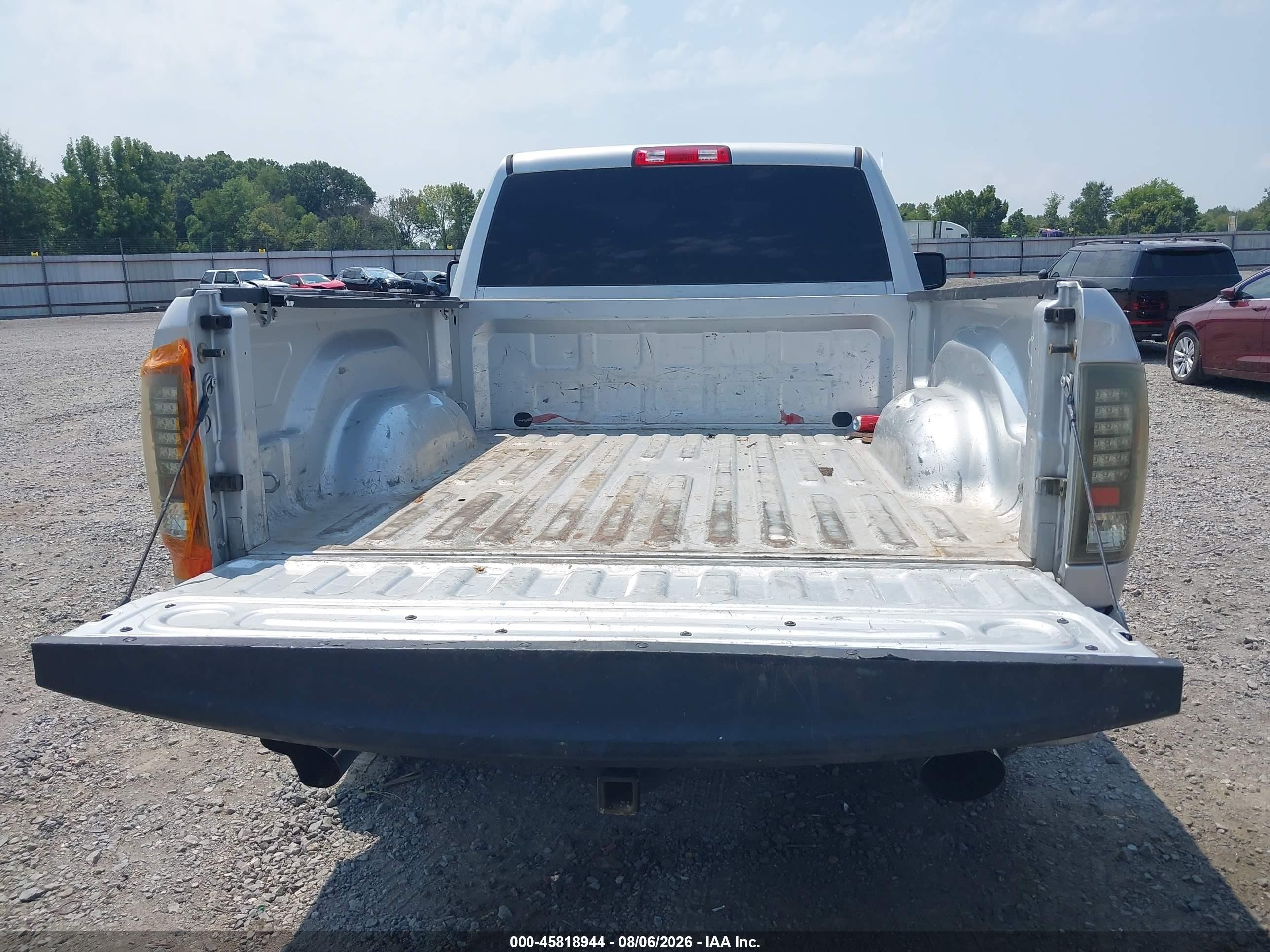 2014 Ram 1500 Express Silver vin: 3C6JR6AT2EG174345