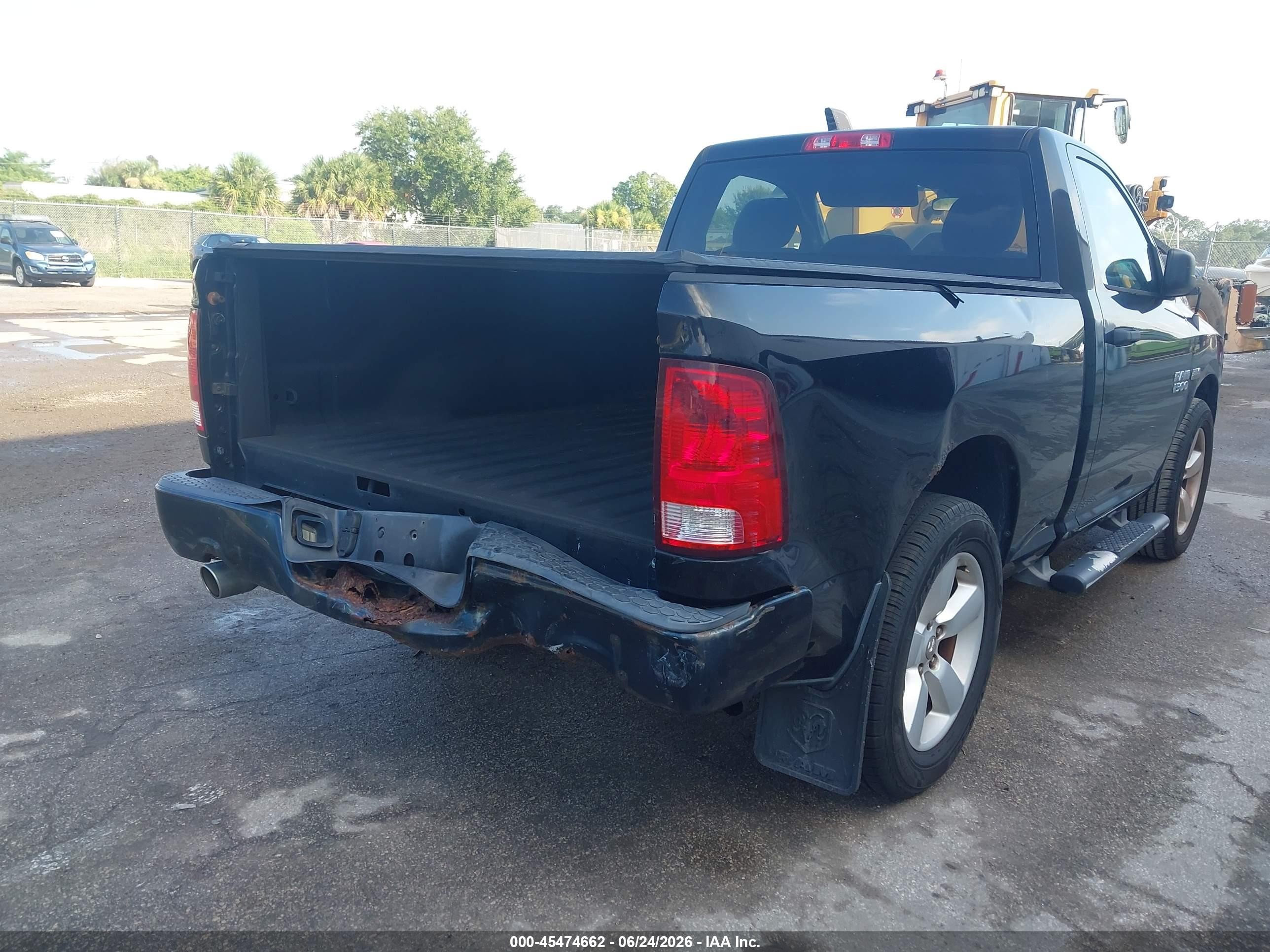 2013 Ram 1500 Express Black vin: 3C6JR6AT3DG507540