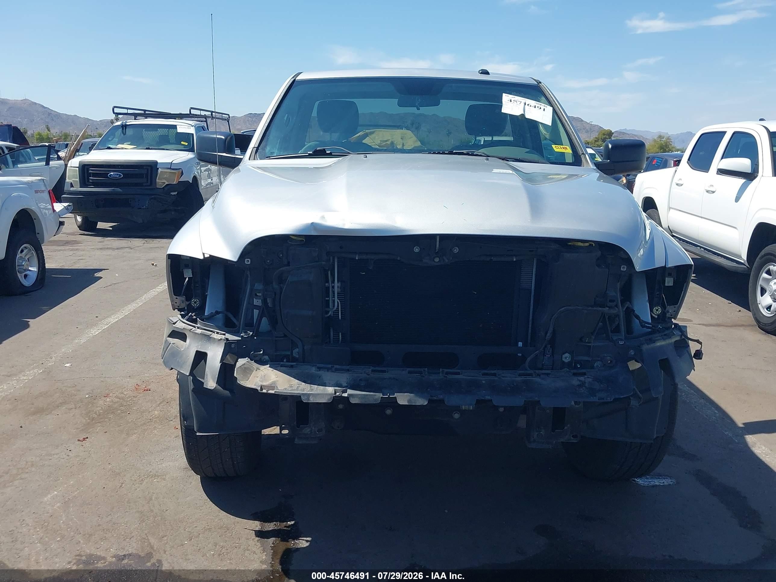 2014 Ram 1500 Express Silver vin: 3C6JR6AT3EG257461