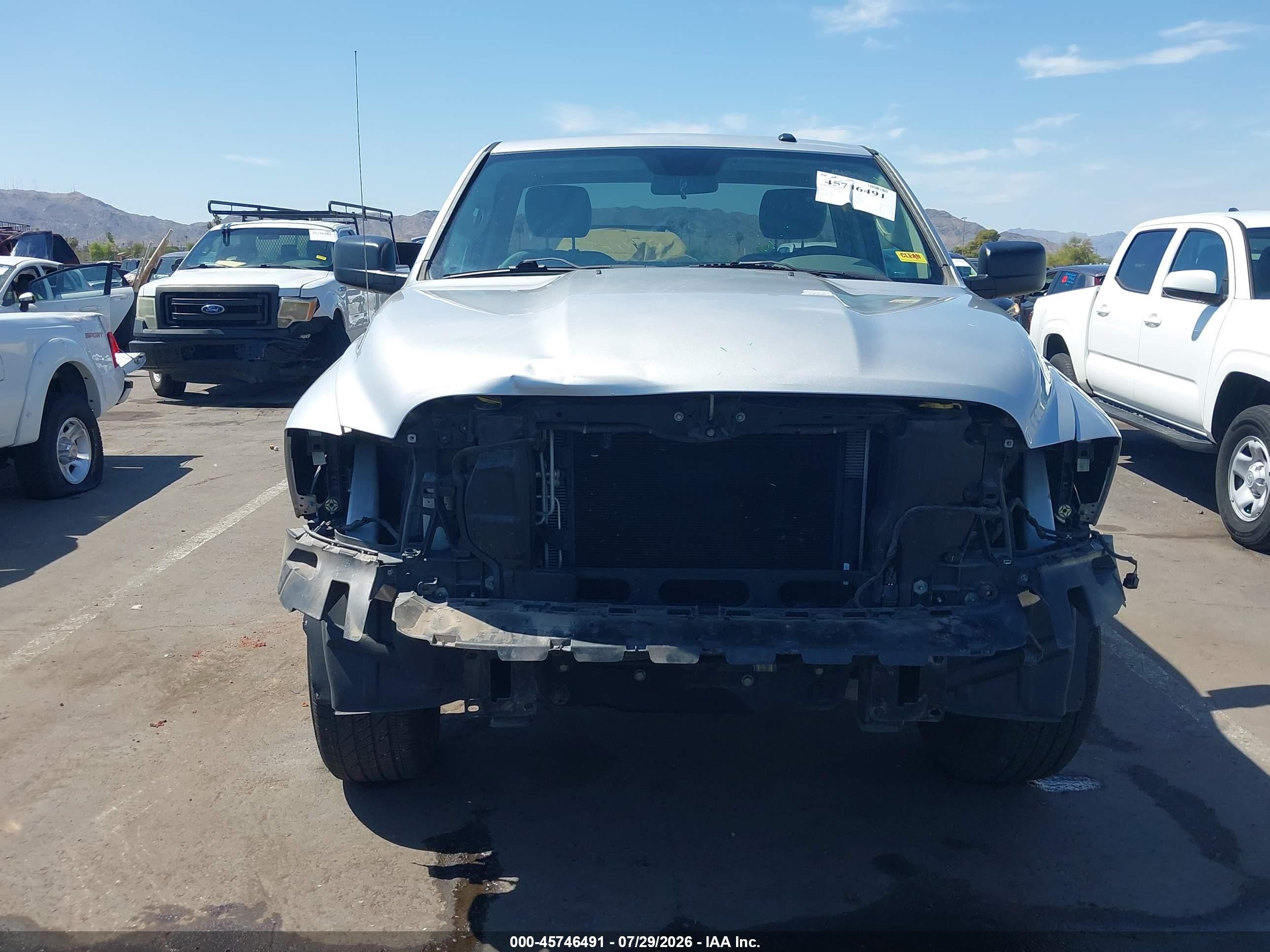2014 Ram 1500 Express Silver vin: 3C6JR6AT3EG257461