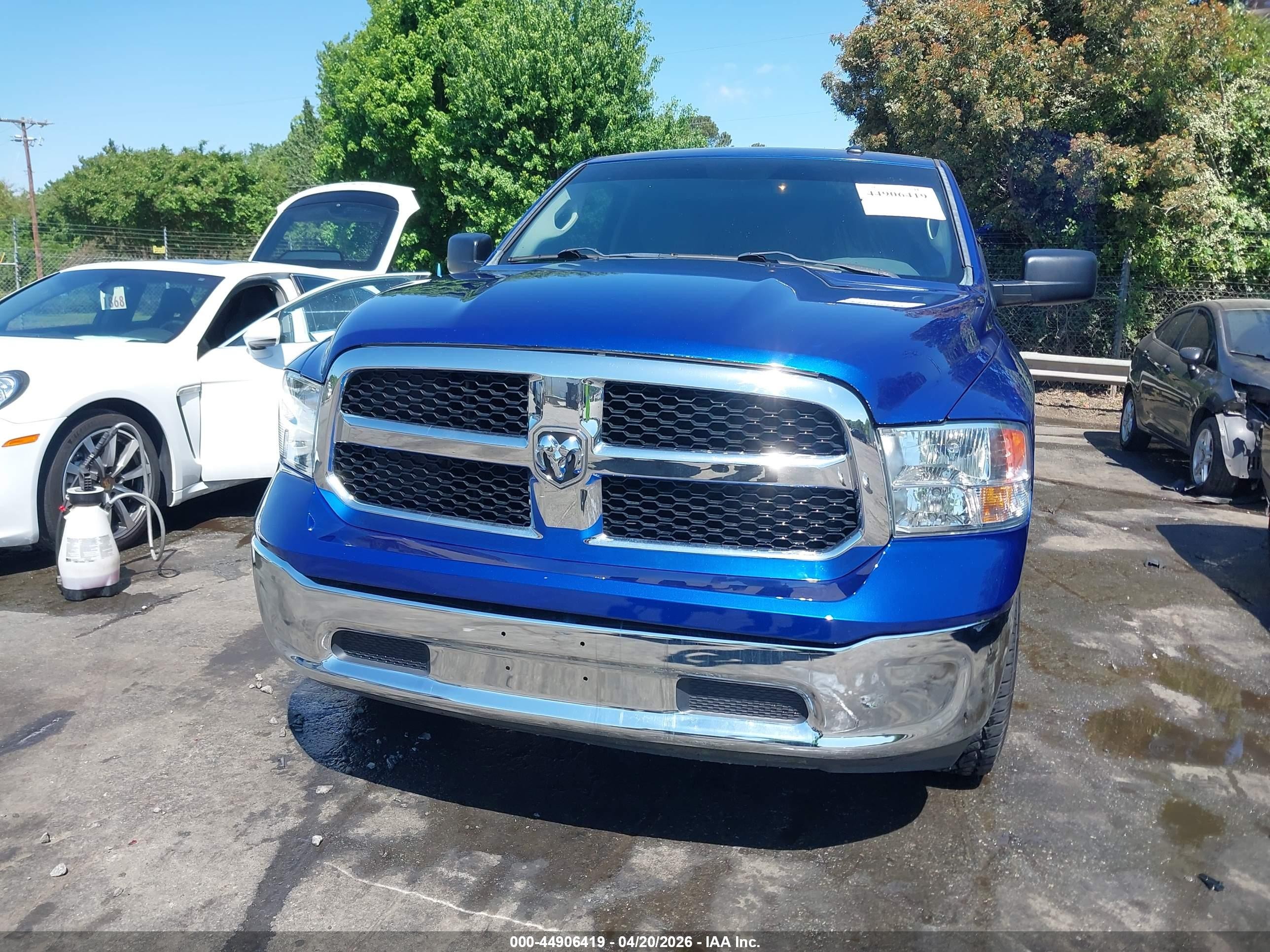 2015 Ram 1500 Tradesman Blue vin: 3C6JR6AT3FG559608