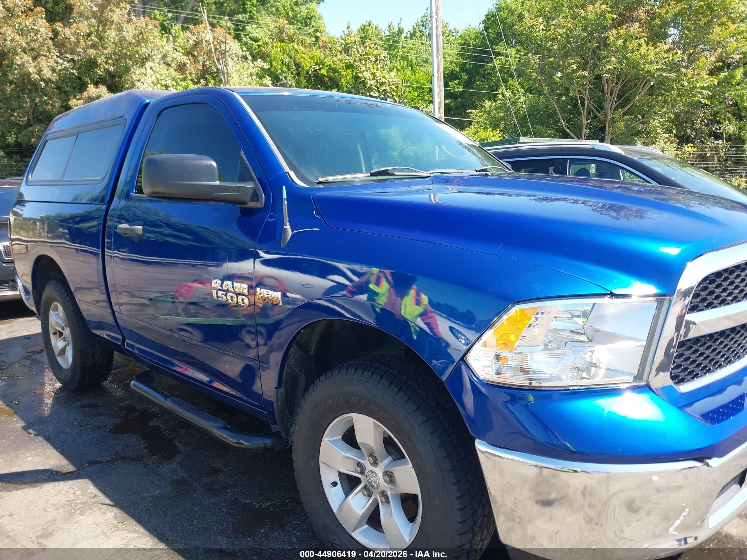 2015 Ram 1500 Tradesman Blue vin: 3C6JR6AT3FG559608