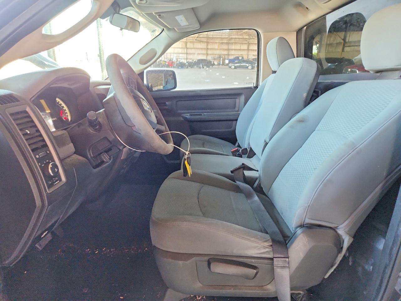 2013 Ram 1500 St Charcoal vin: 3C6JR6AT5DG527322