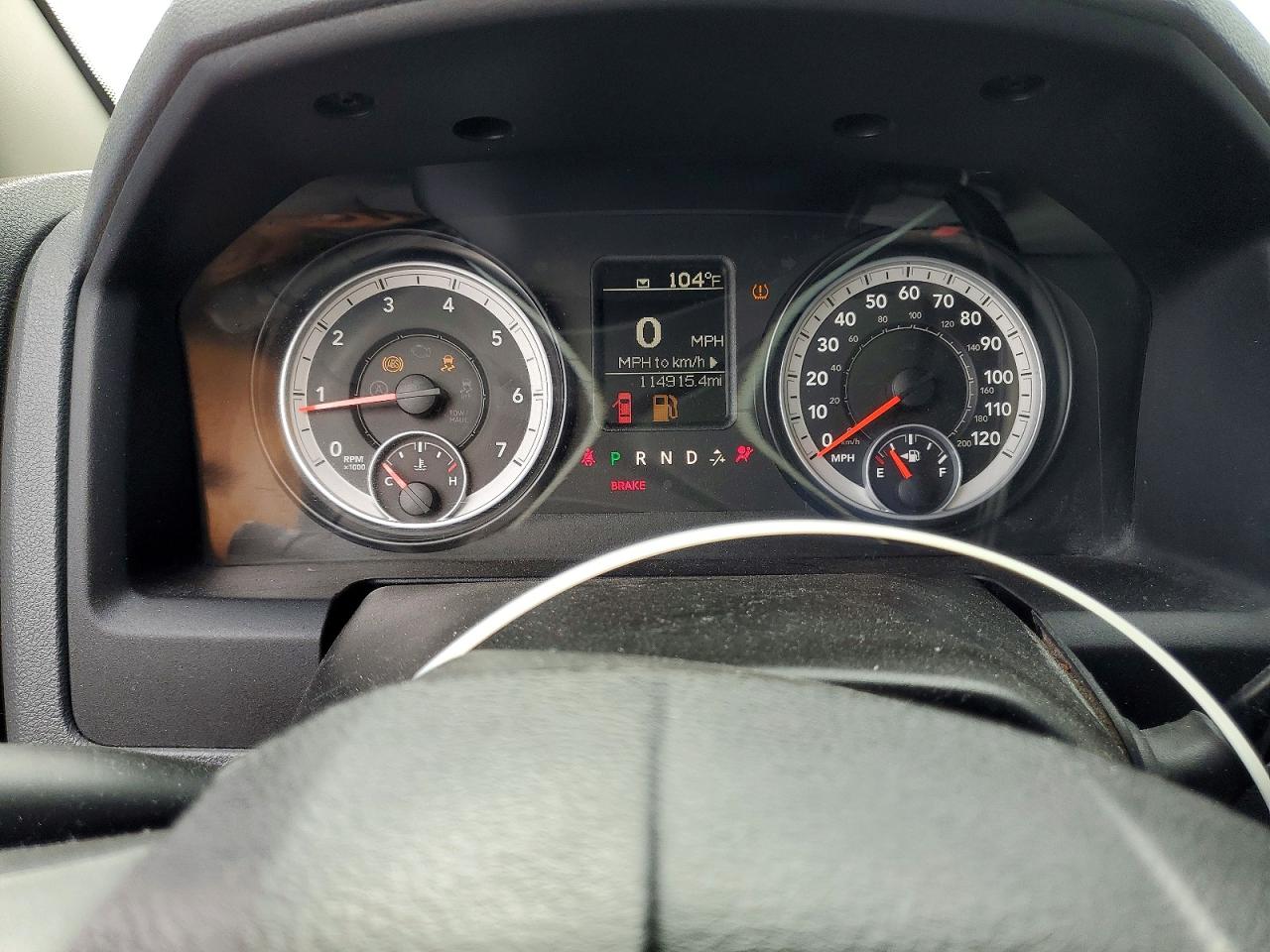 2013 Ram 1500 St White vin: 3C6JR6AT5DG583681