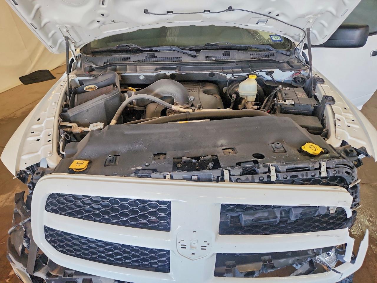 2013 Ram 1500 St White vin: 3C6JR6AT5DG583681