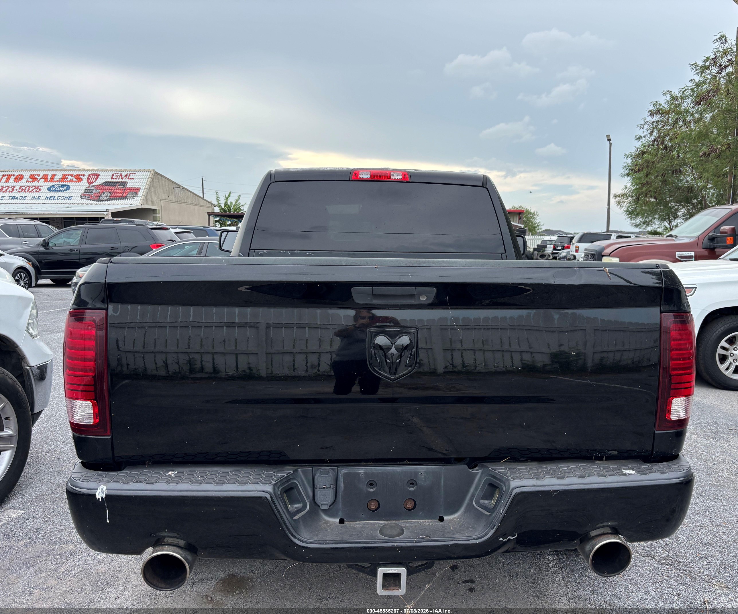 2014 Ram 1500 Express Black vin: 3C6JR6AT5EG100918