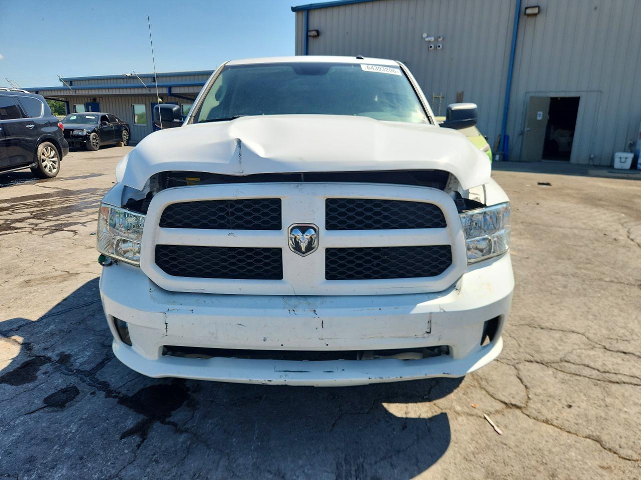 2014 Ram 1500 St White vin: 3C6JR6AT5EG102149