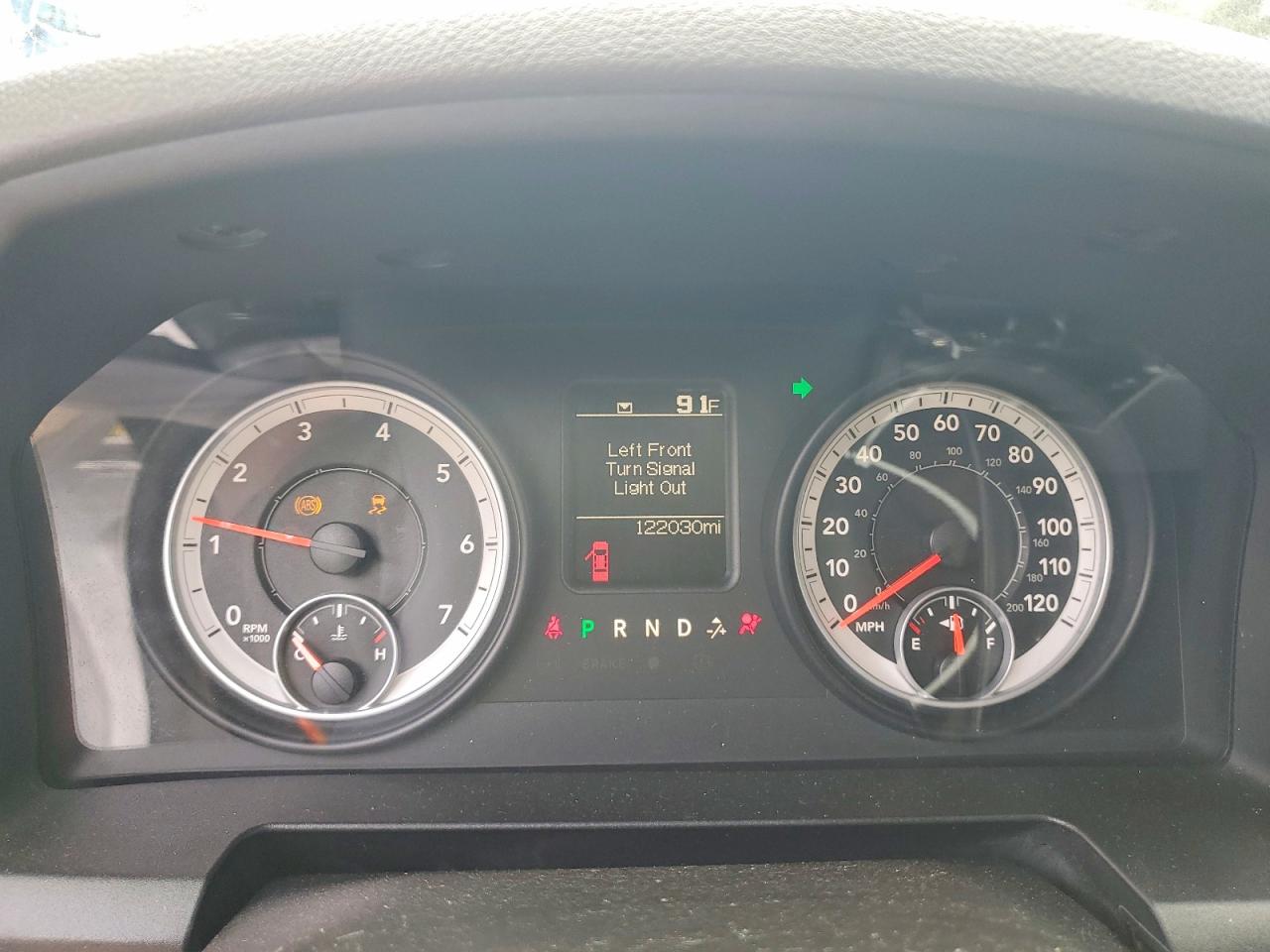 2013 Ram 1500 Серебряный vin: 3C6JR6AT6DG501439