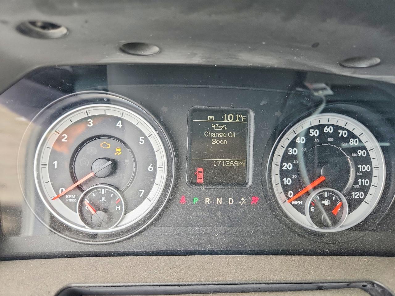 2013 Ram 1500 St Silver vin: 3C6JR6AT6DG583625