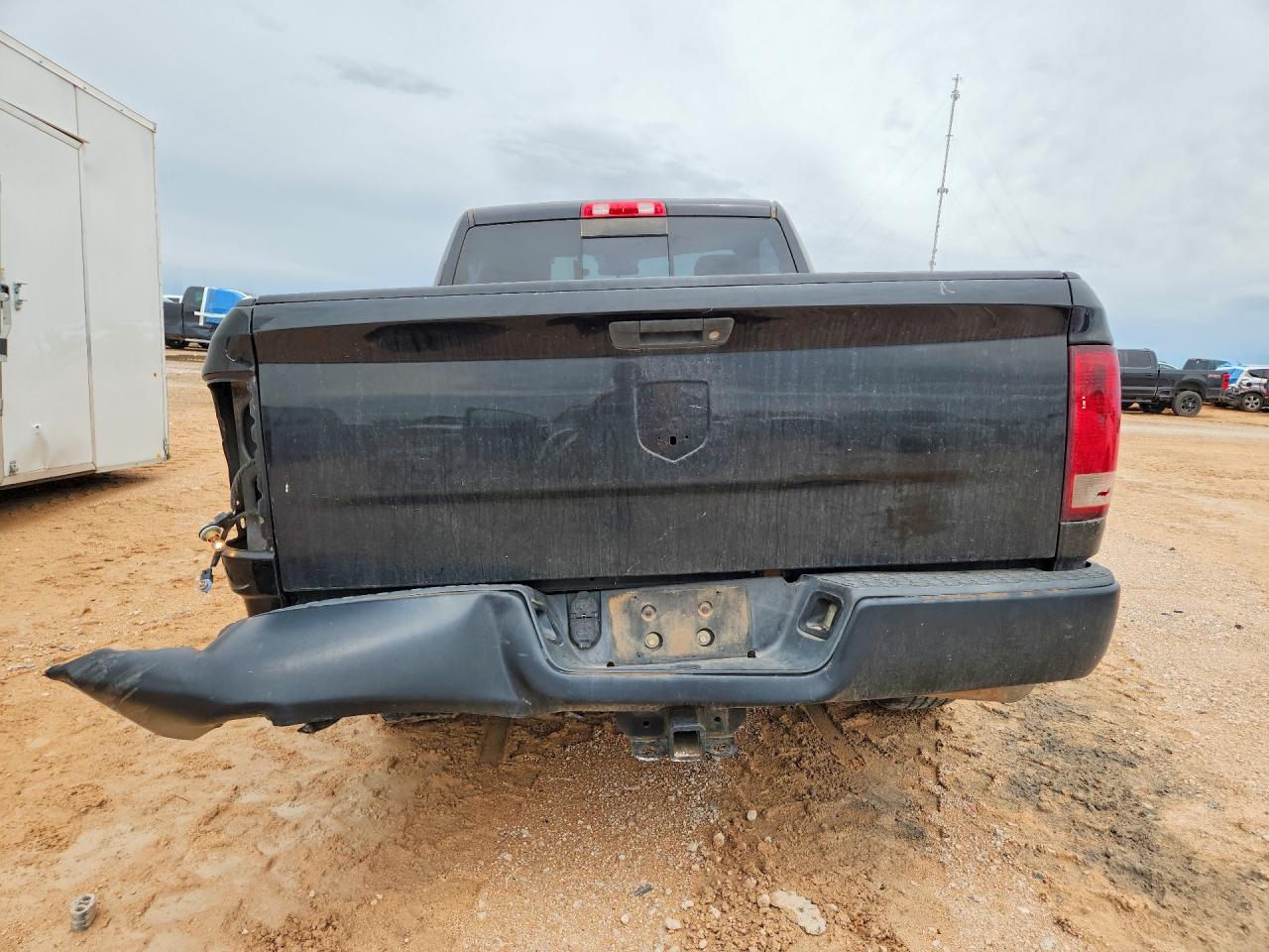 2014 Ram 1500 St Black vin: 3C6JR6AT7EG158562