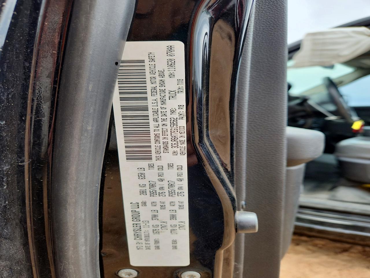 2014 Ram 1500 St Black vin: 3C6JR6AT7EG158562