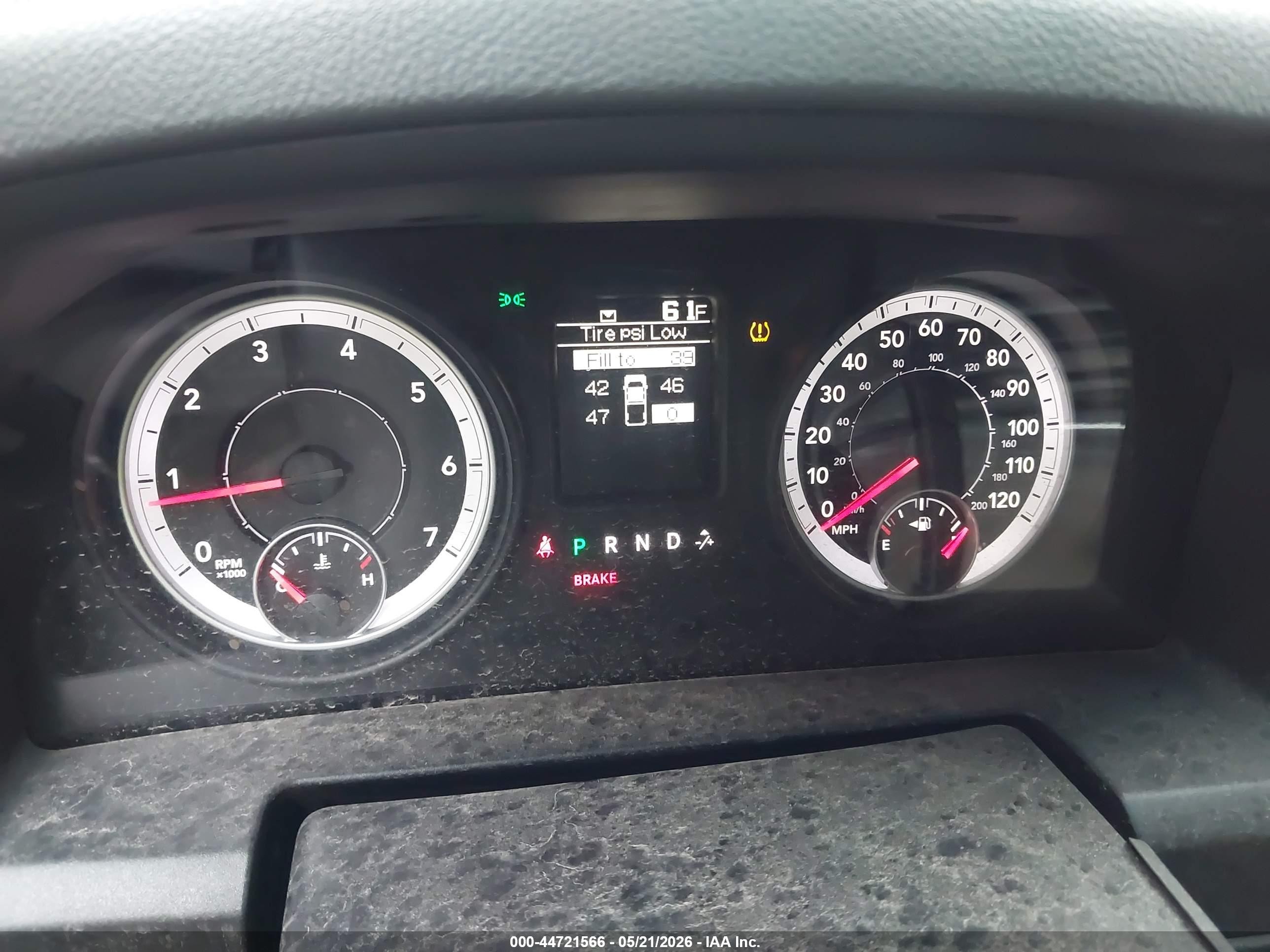 2013 Ram 1500 Express Red vin: 3C6JR6AT8DG522549