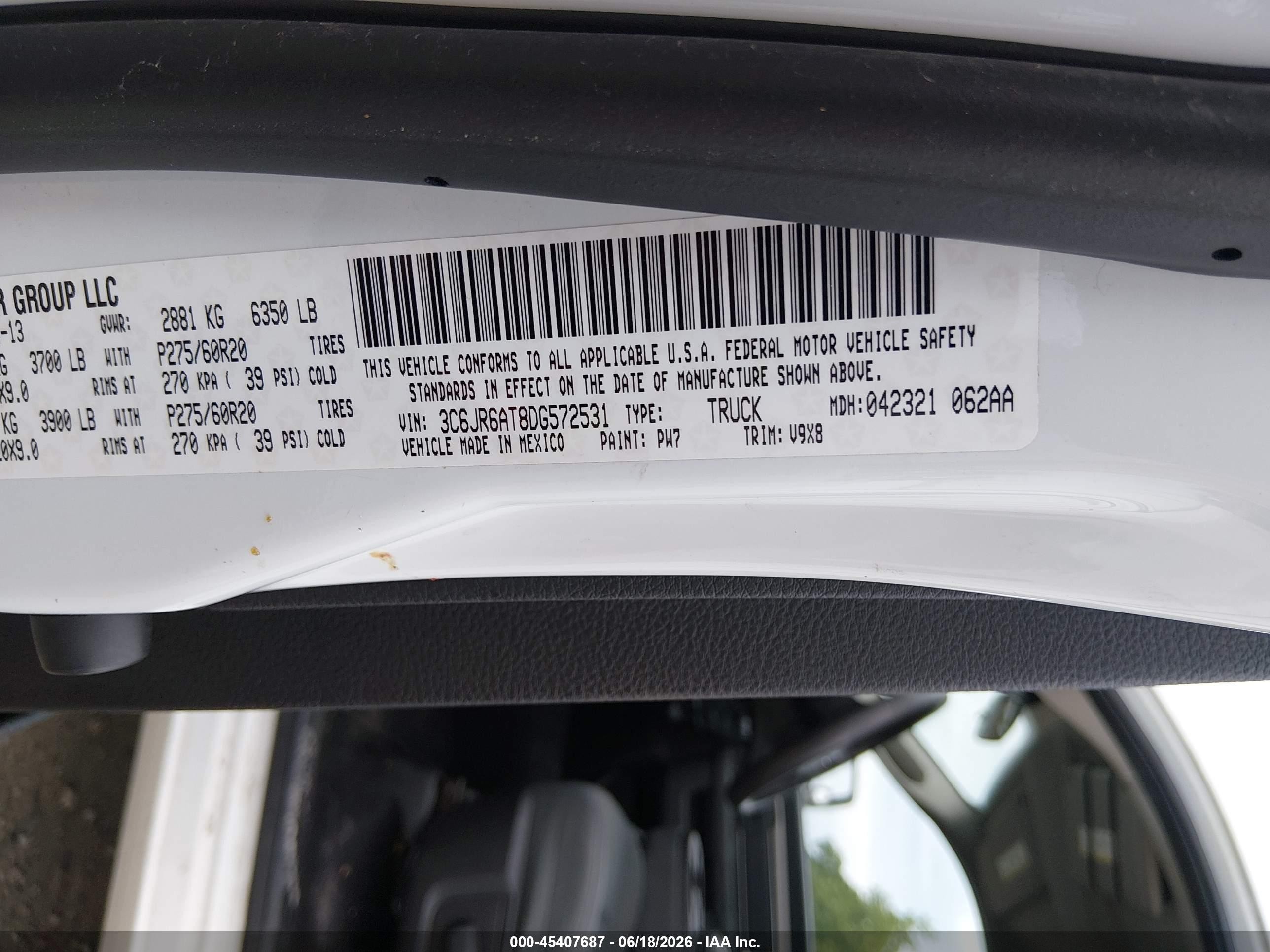 2013 Ram 1500 Express White vin: 3C6JR6AT8DG572531