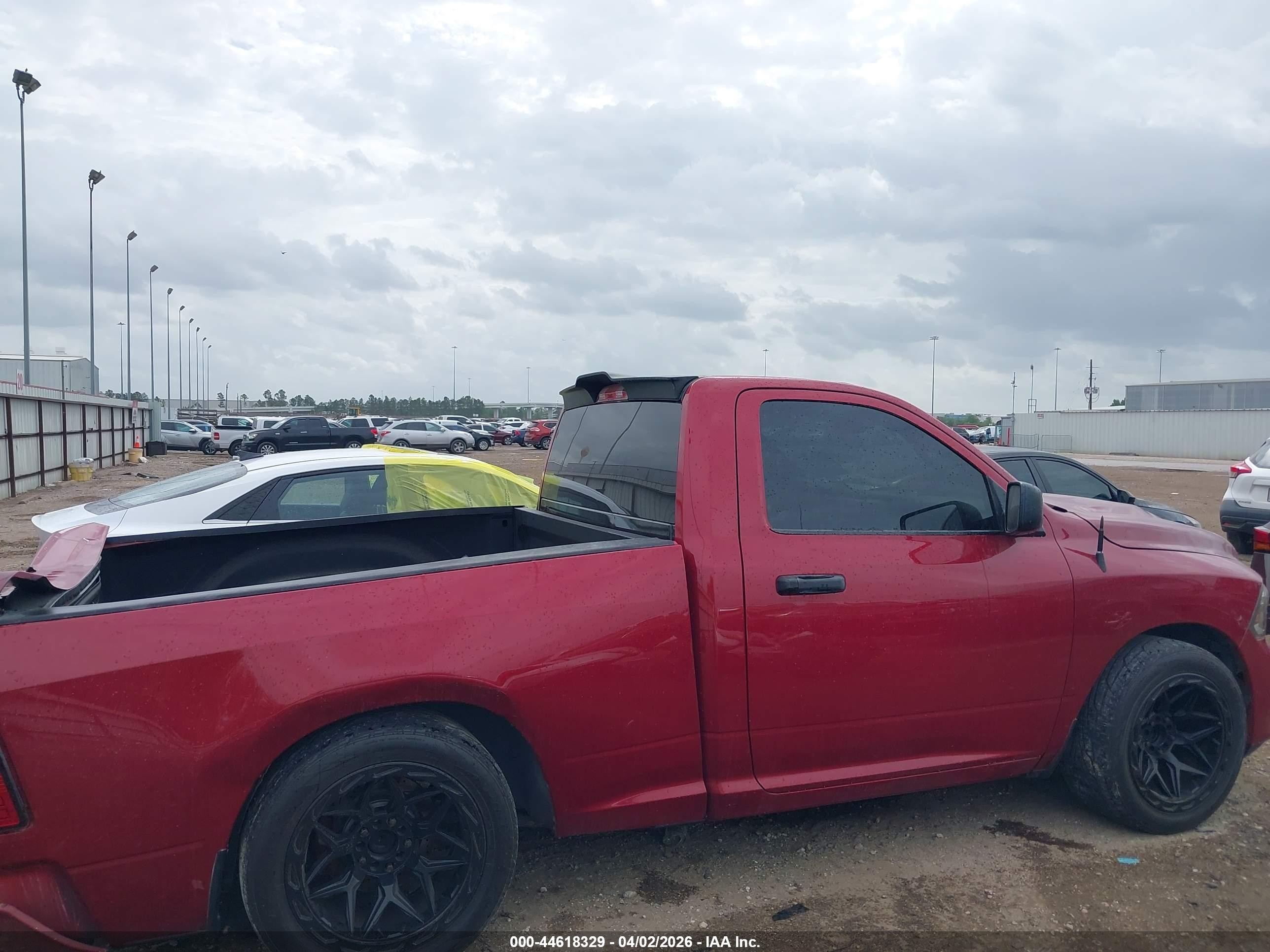 2014 Ram 1500 Express Бордовый vin: 3C6JR6AT9EG247579