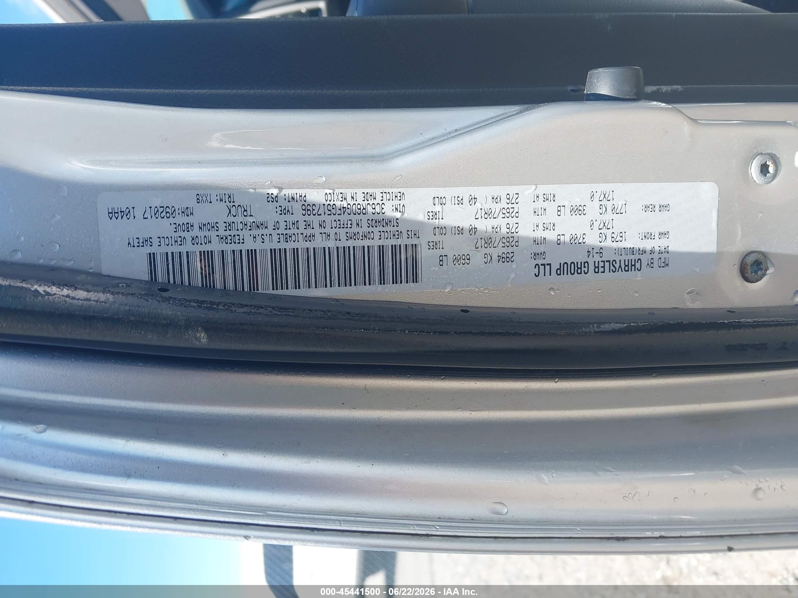 2015 Ram 1500 Tradesman Silver vin: 3C6JR6DG4FG517396