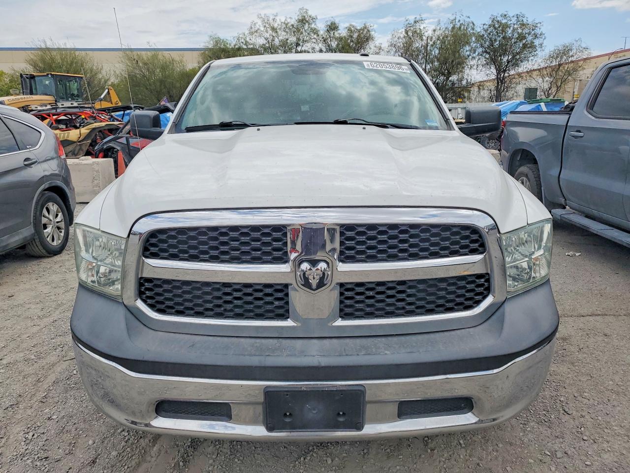 2013 Ram 1500 St White vin: 3C6JR6DG6DG511404