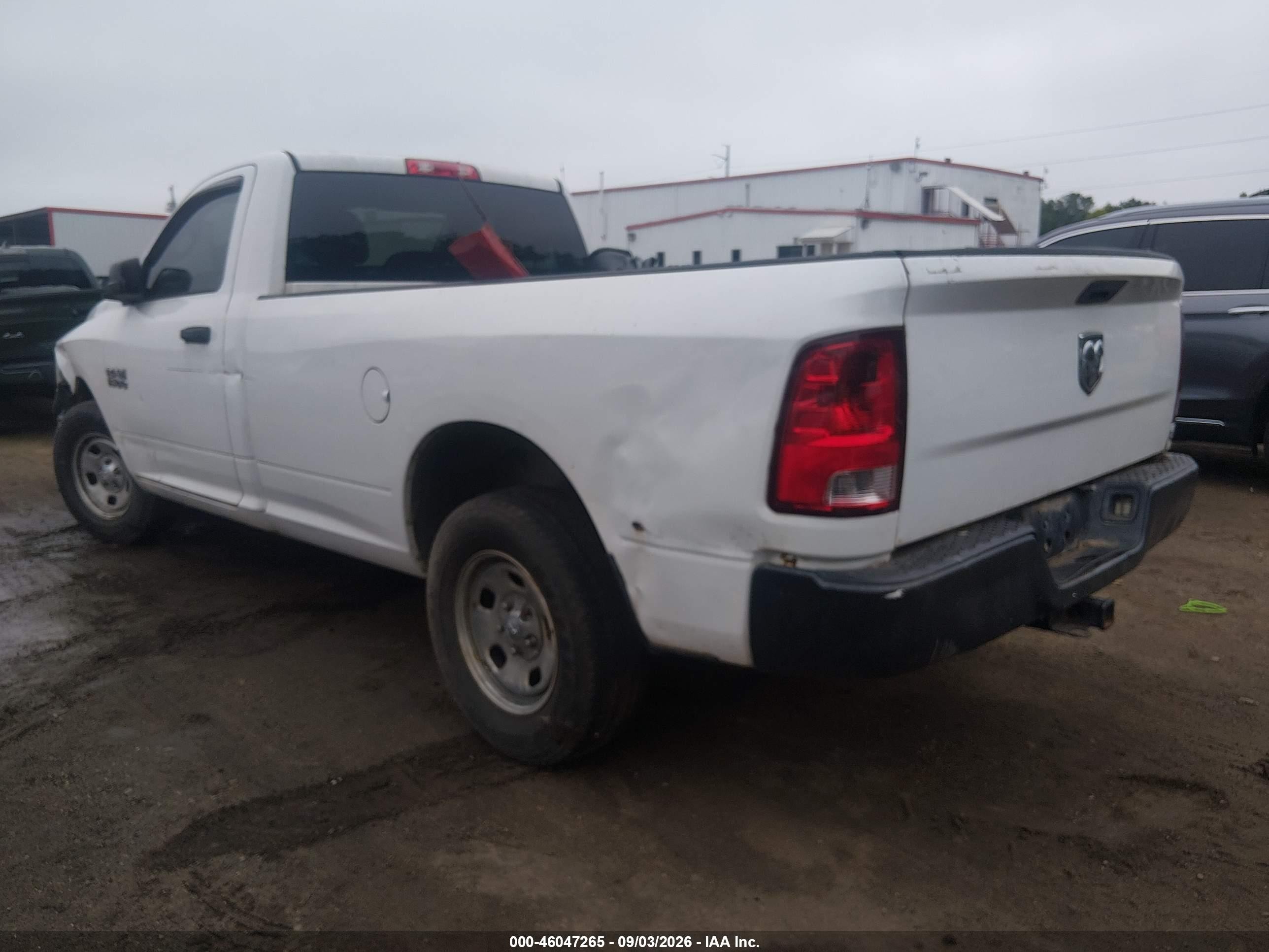 2014 Ram 1500 Tradesman White vin: 3C6JR6DG6EG104149