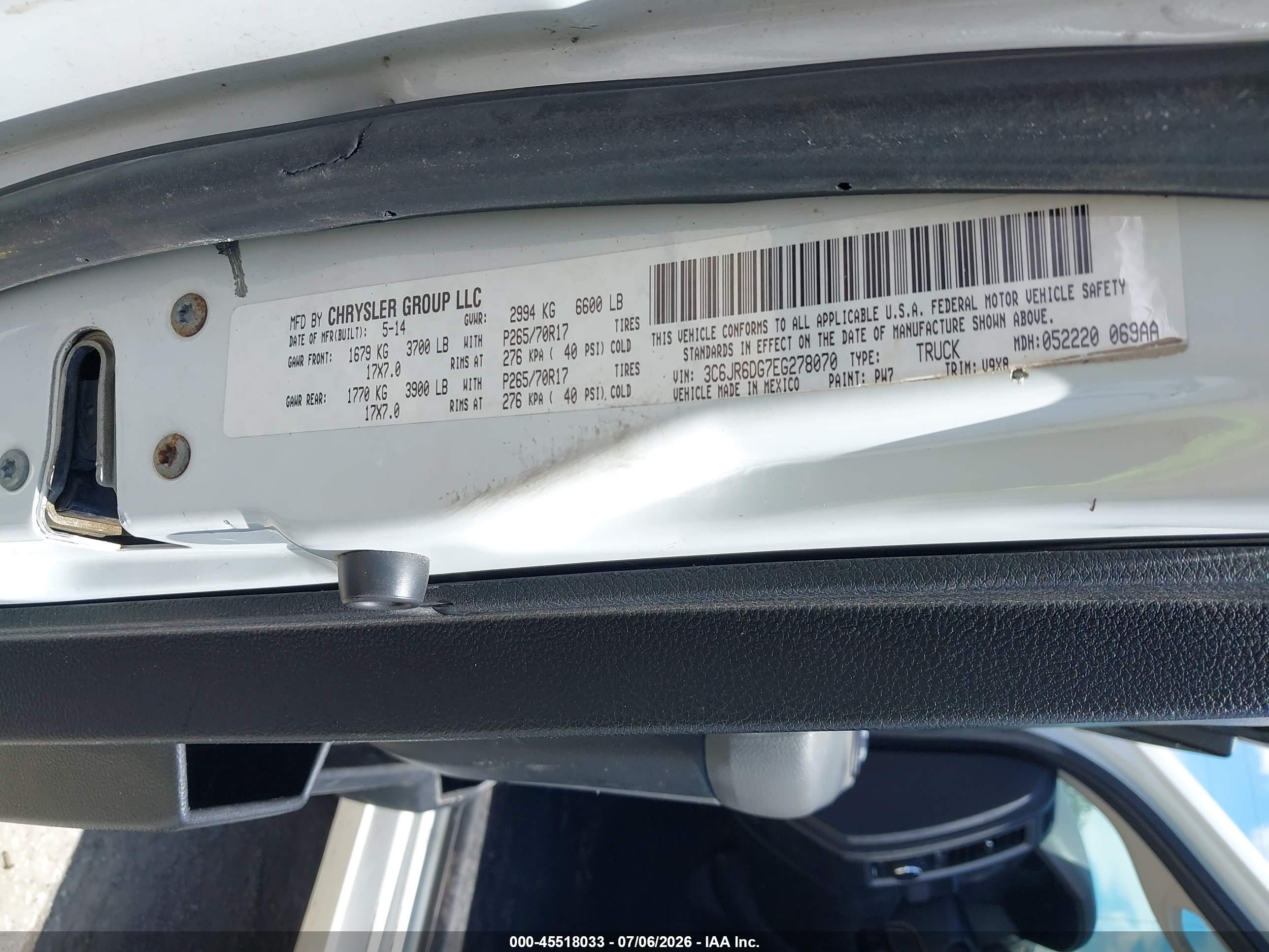 2014 Ram 1500 Tradesman White vin: 3C6JR6DG7EG278070