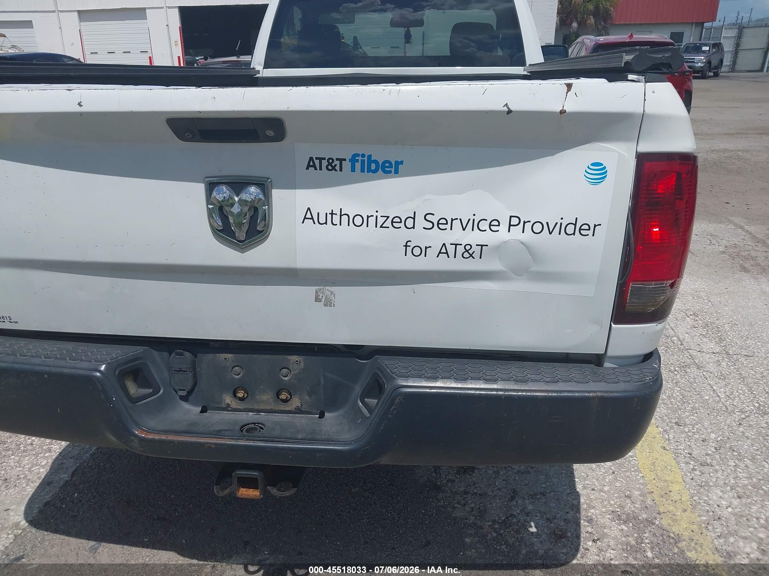 2014 Ram 1500 Tradesman White vin: 3C6JR6DG7EG278070